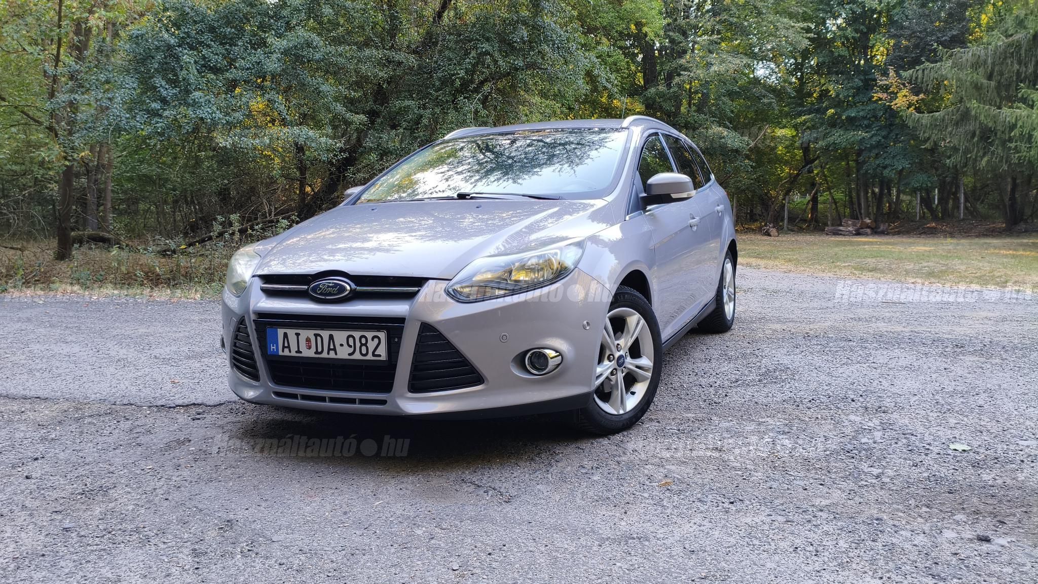 FORD FOCUS 2011/9 - 1