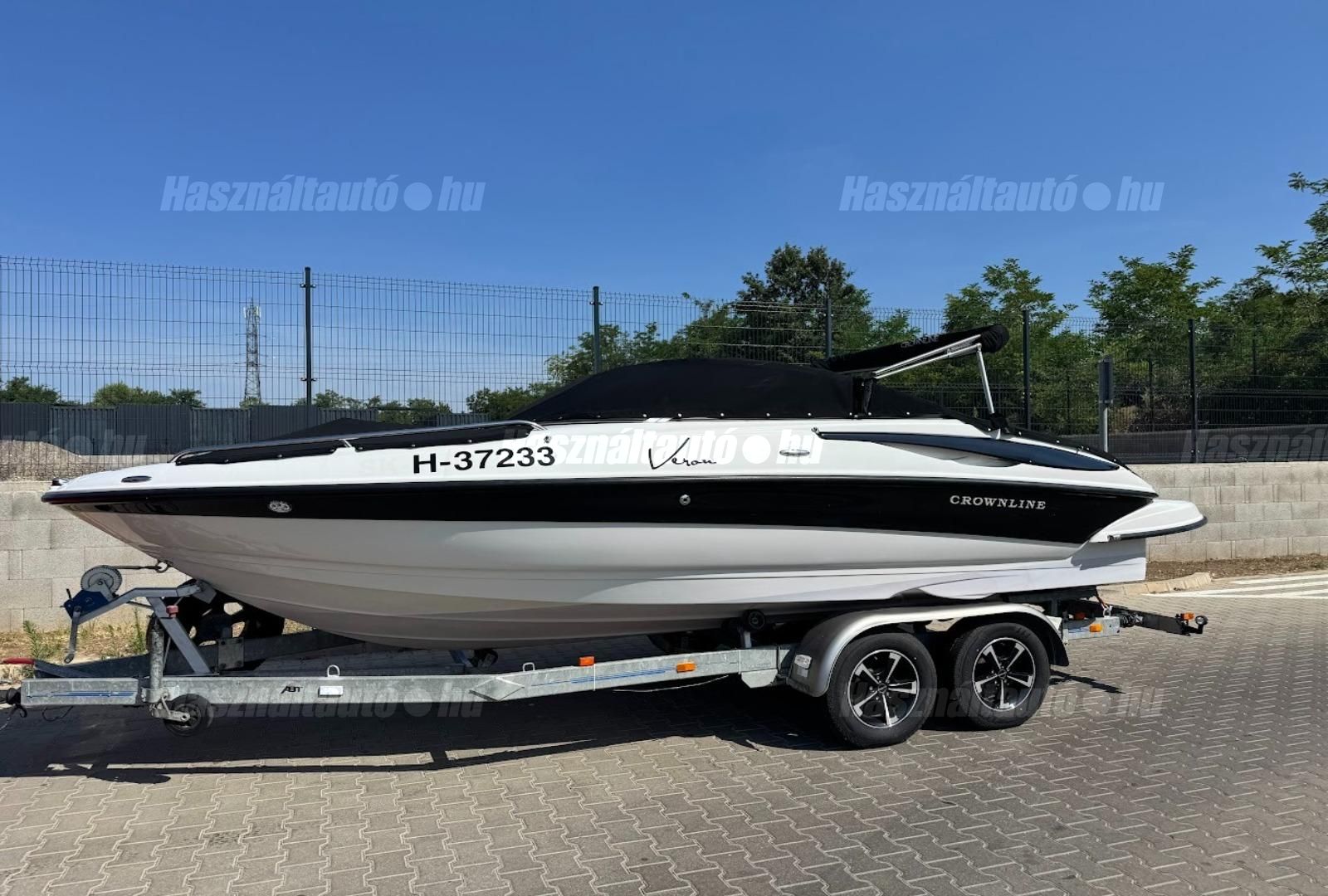 CROWNLINE 2006 - 1