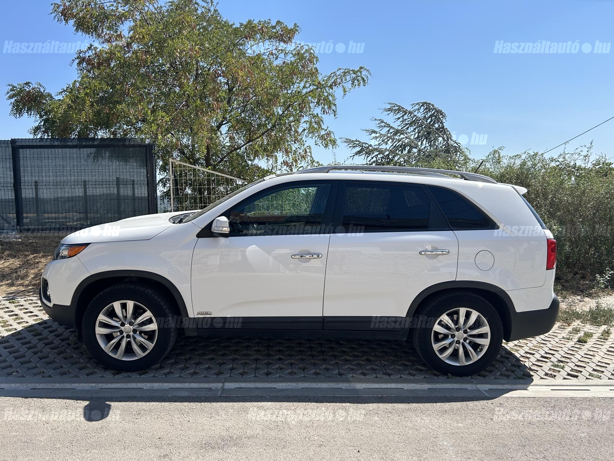 KIA SORENTO 2012 - 1