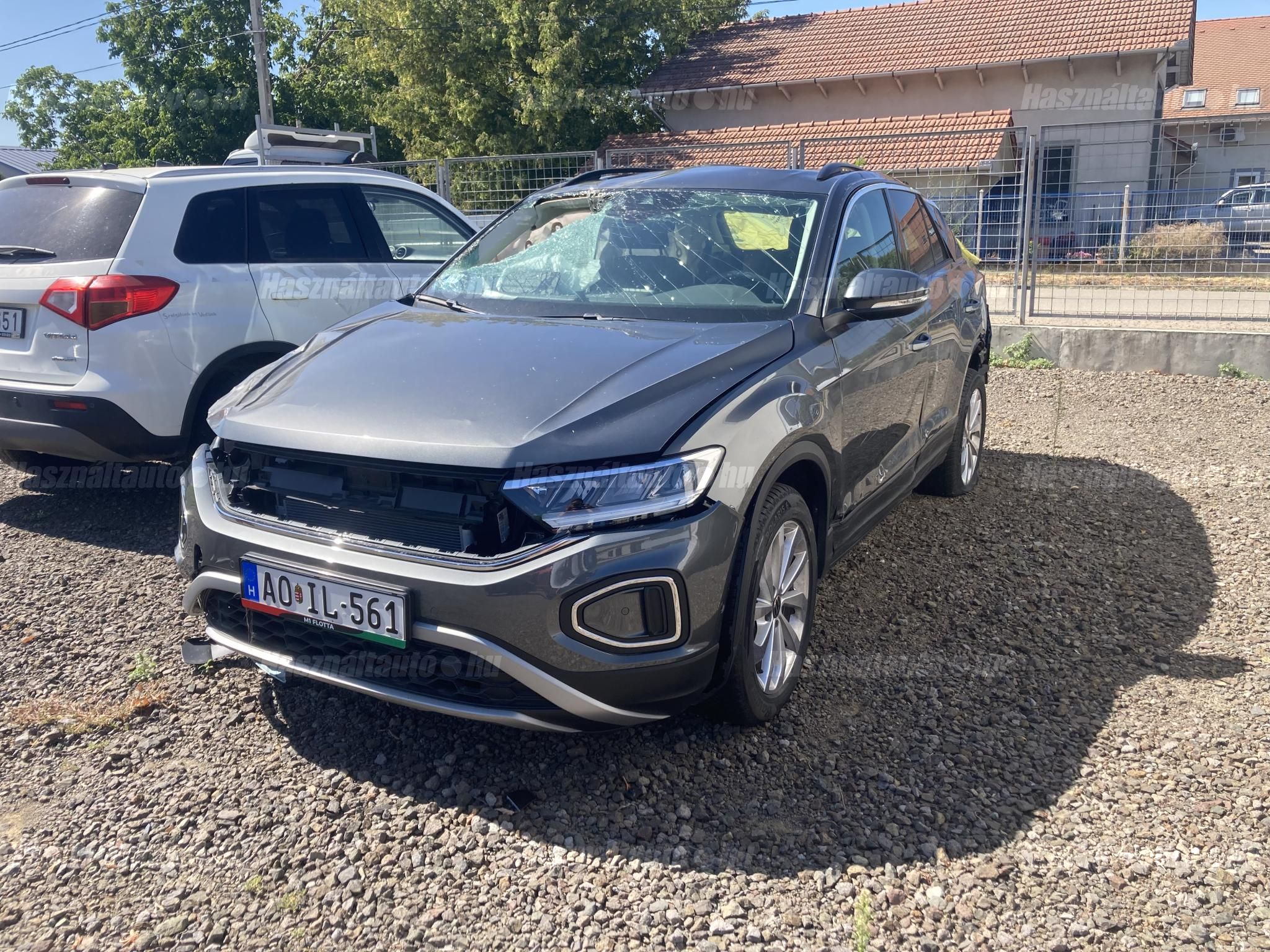 VOLKSWAGEN T-ROC 2025 - 1