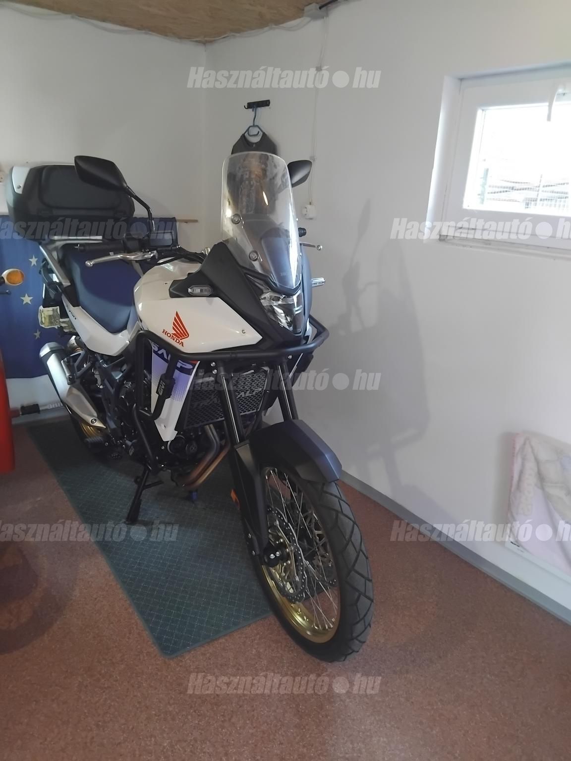 HONDA XL 750 2024/11 - 1