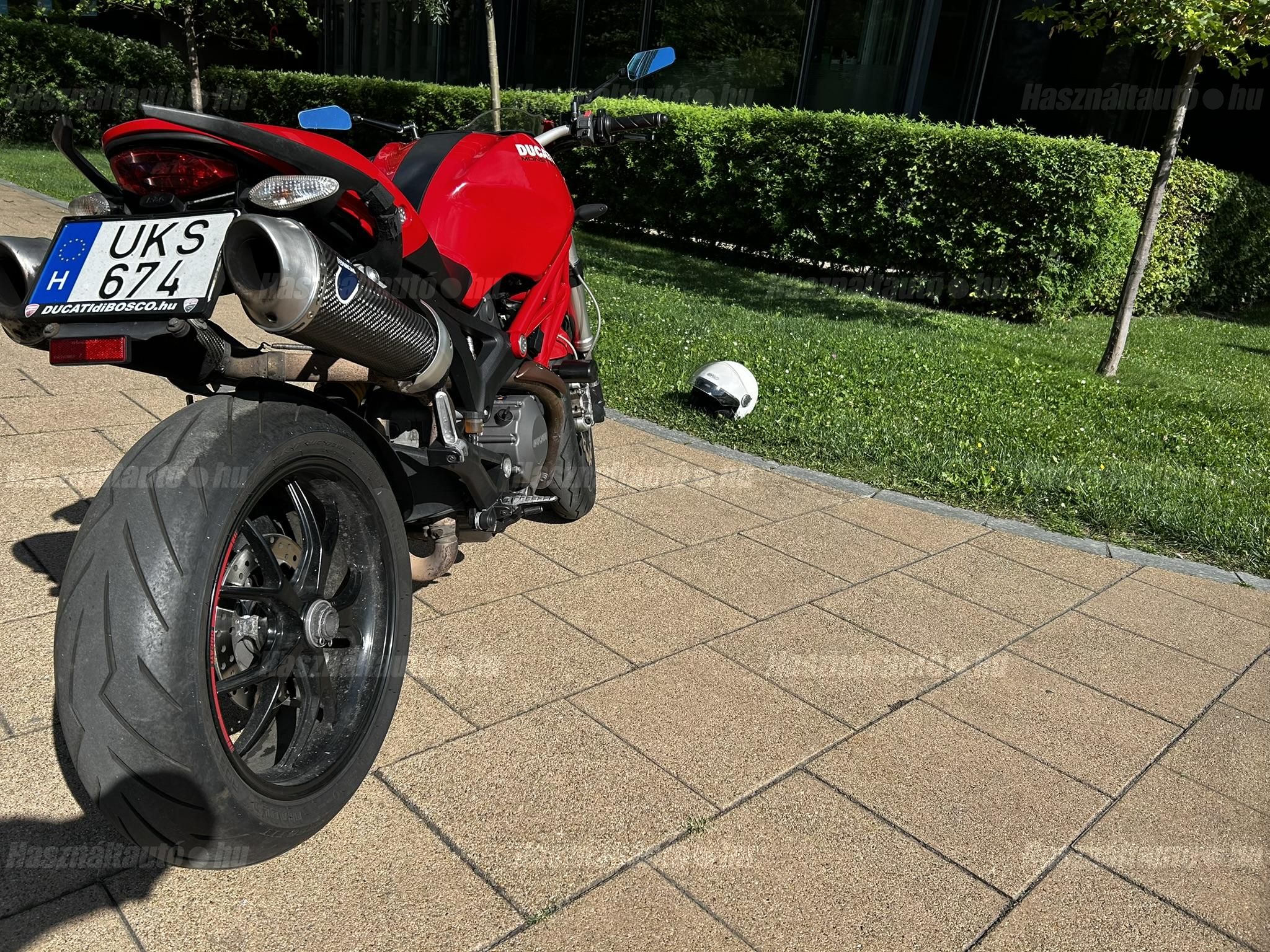 DUCATI MONSTER 796 2010/10 - 1