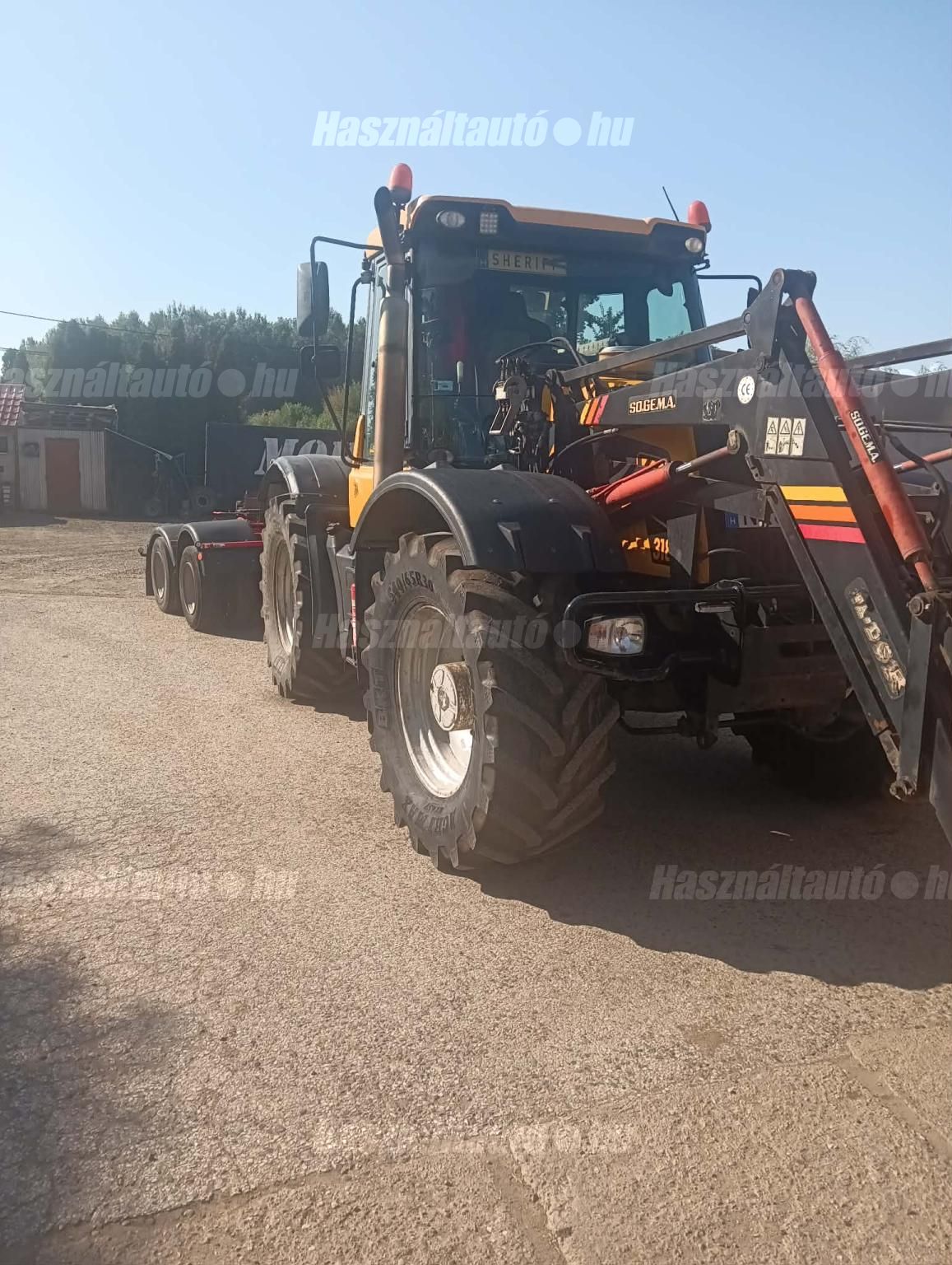 JCB 2004/5 - 1