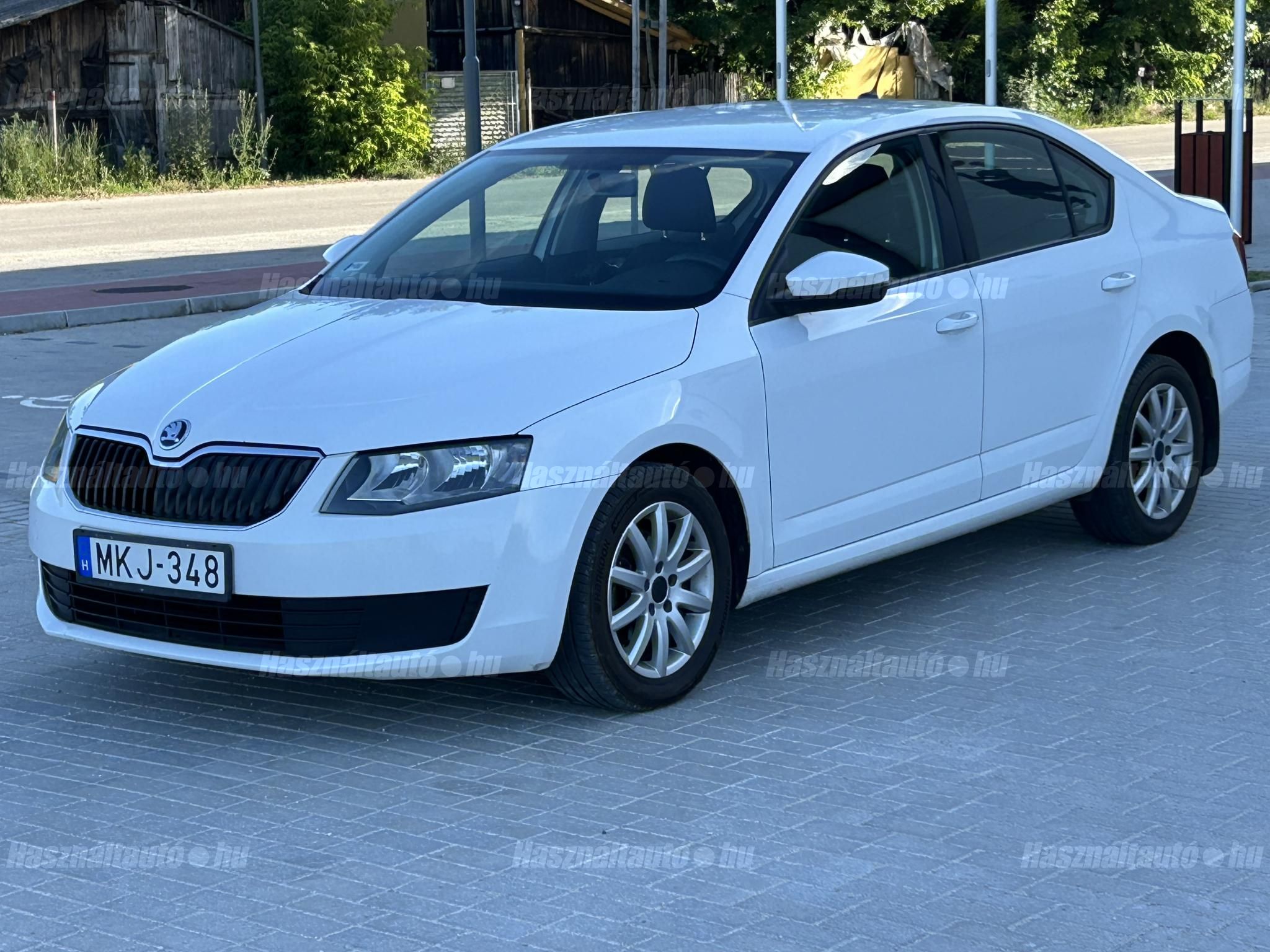 SKODA OCTAVIA 2013/6 - 1