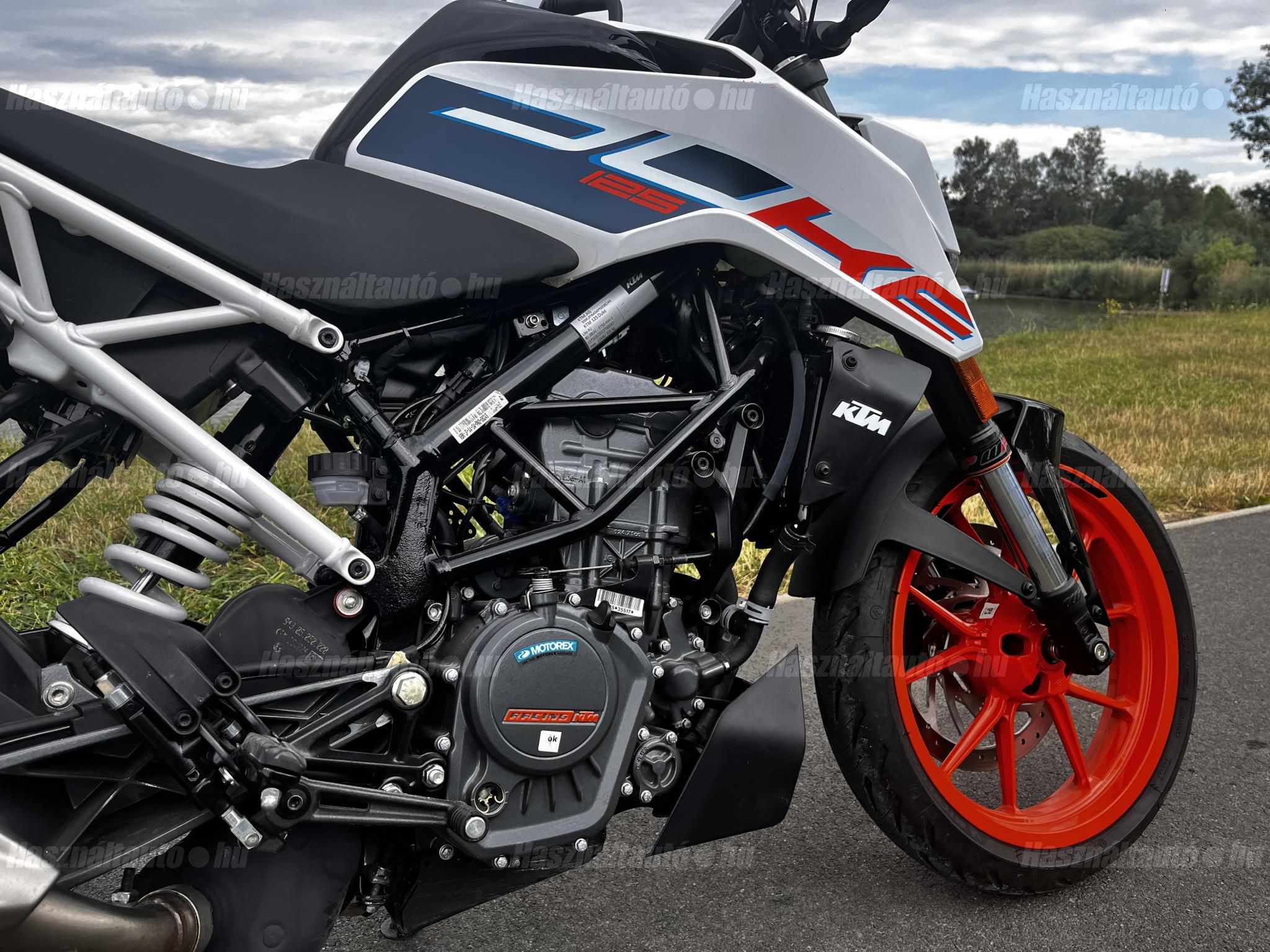 KTM 125 DUKE 2024/9 - 1