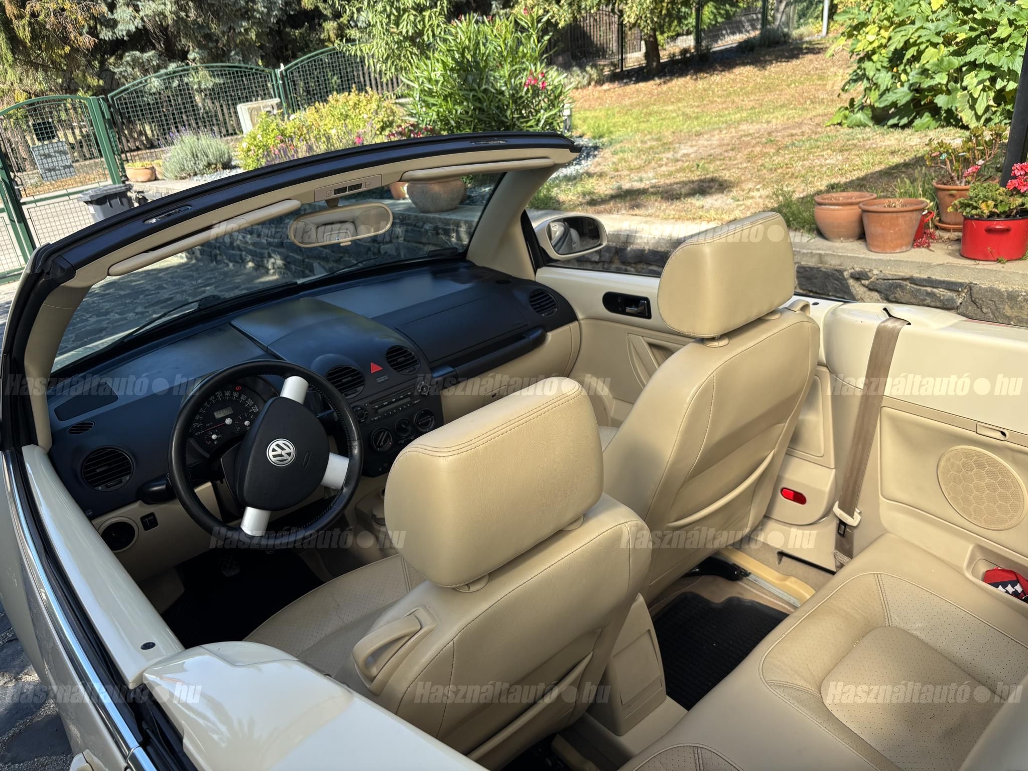 VOLKSWAGEN NEW BEETLE 2005/6 - 1