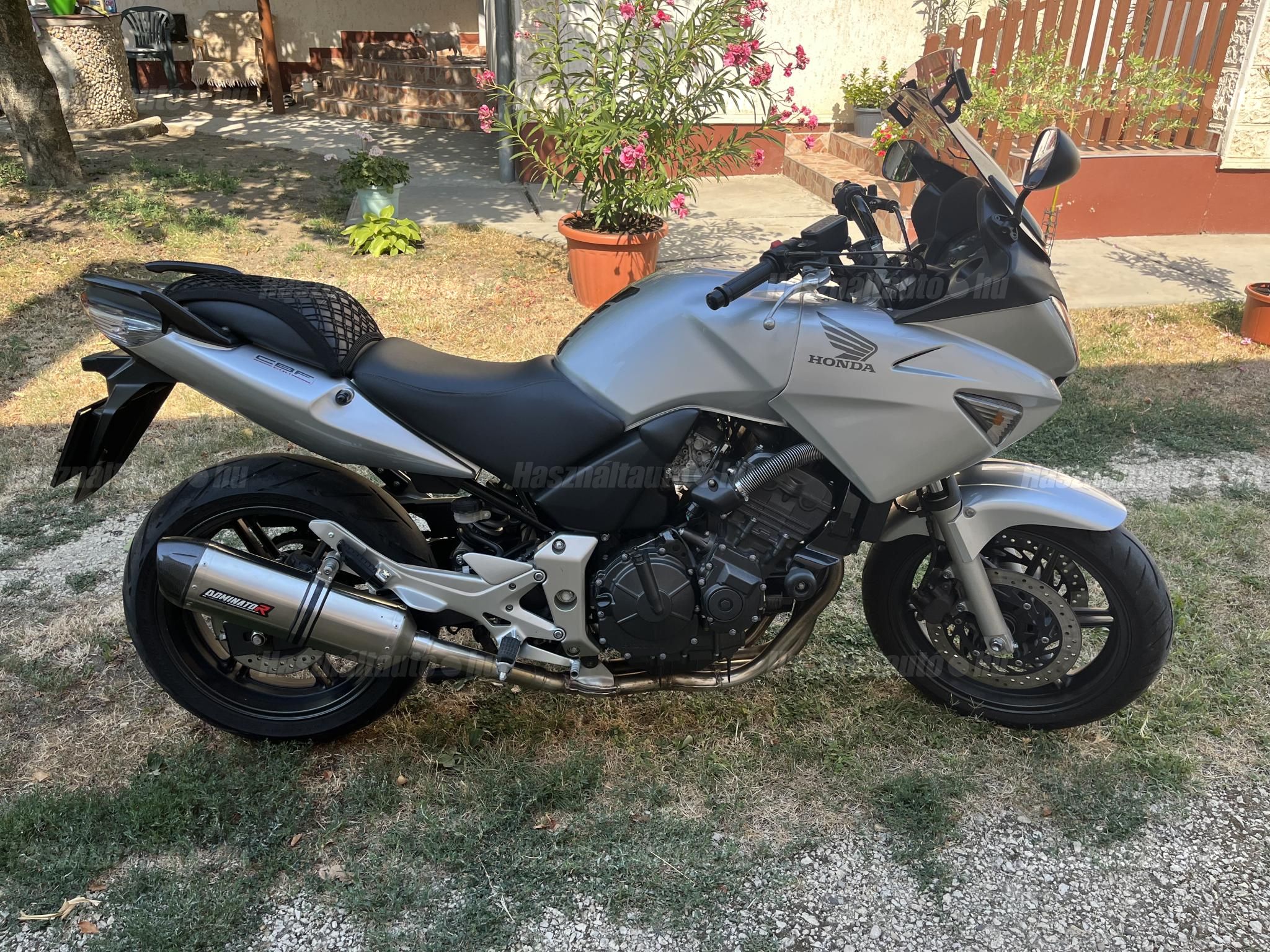 HONDA CBF 600 2004/7 - 1
