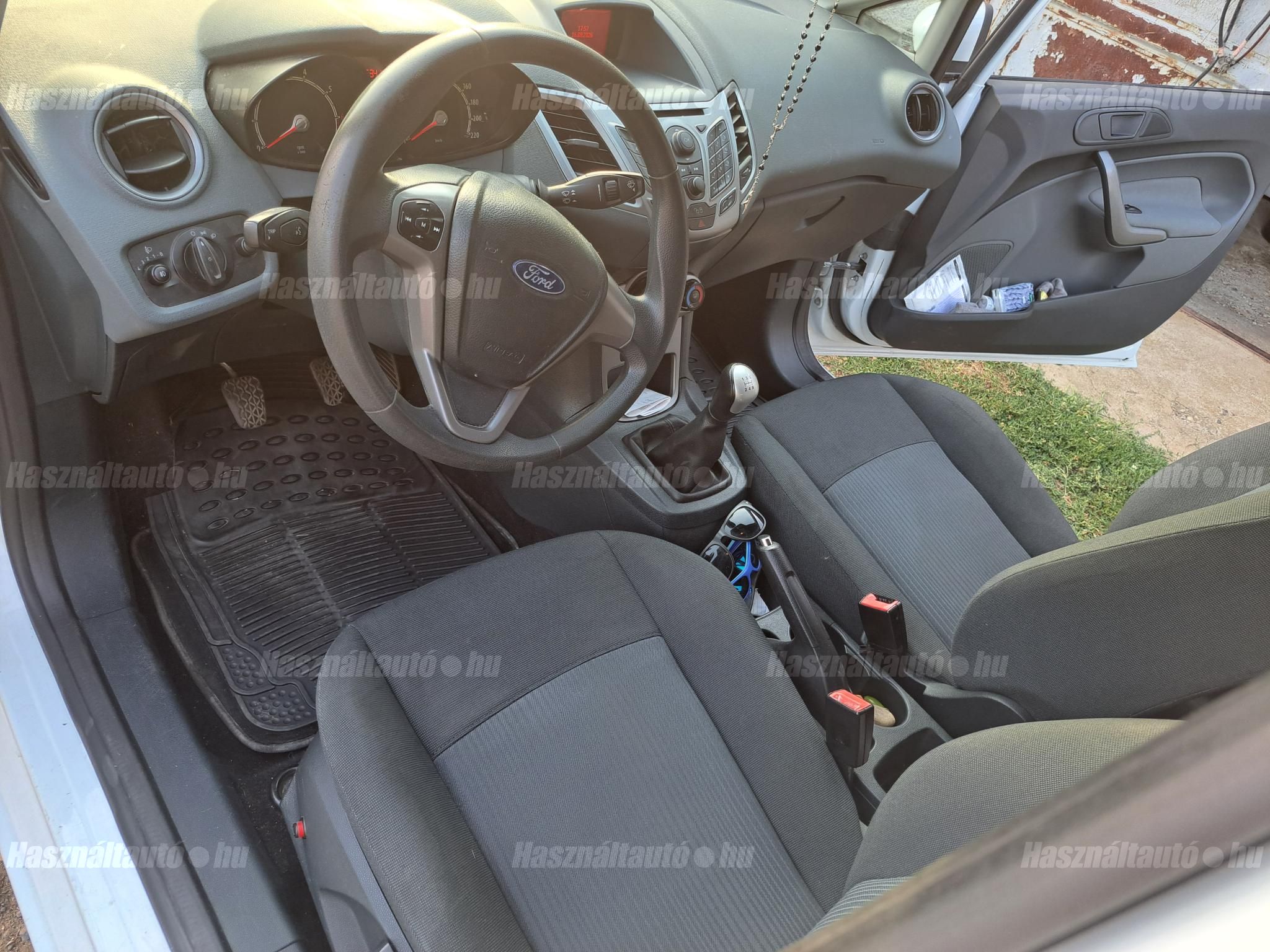 FORD FIESTA 2011/2 - 1