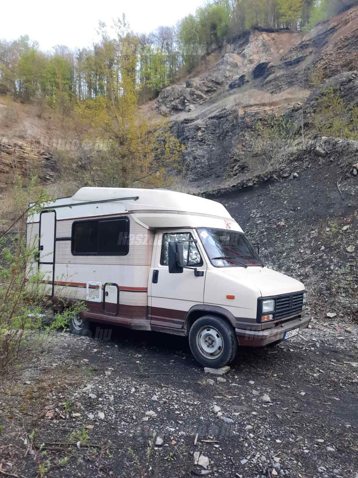 PEUGEOT 1988/2 - 1