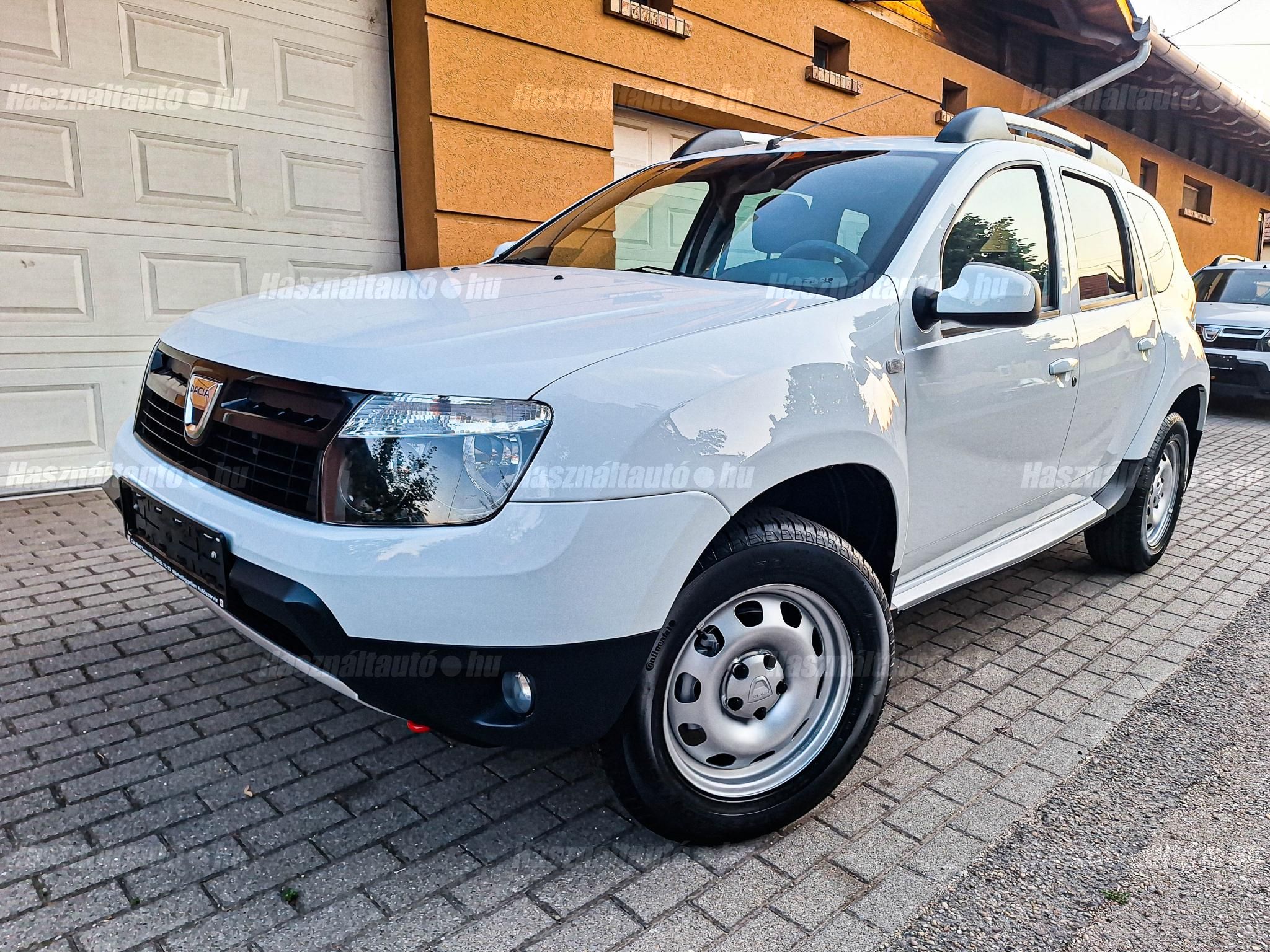 DACIA DUSTER 2013/6 - 1