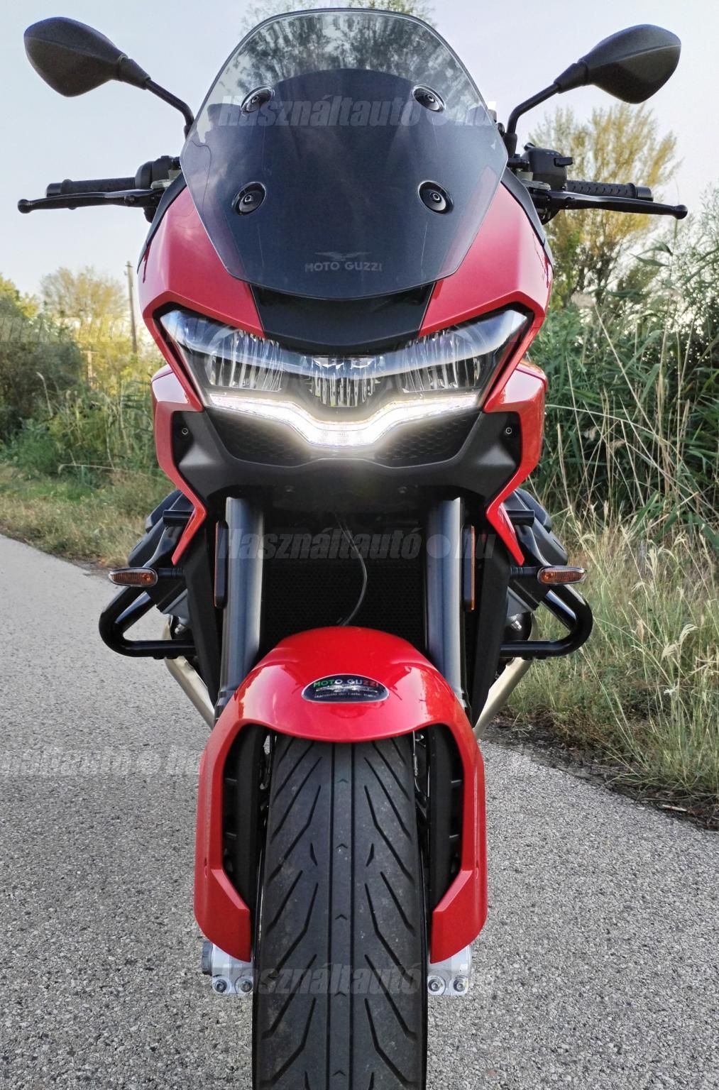 MOTO GUZZI V100 2023/9 - 1