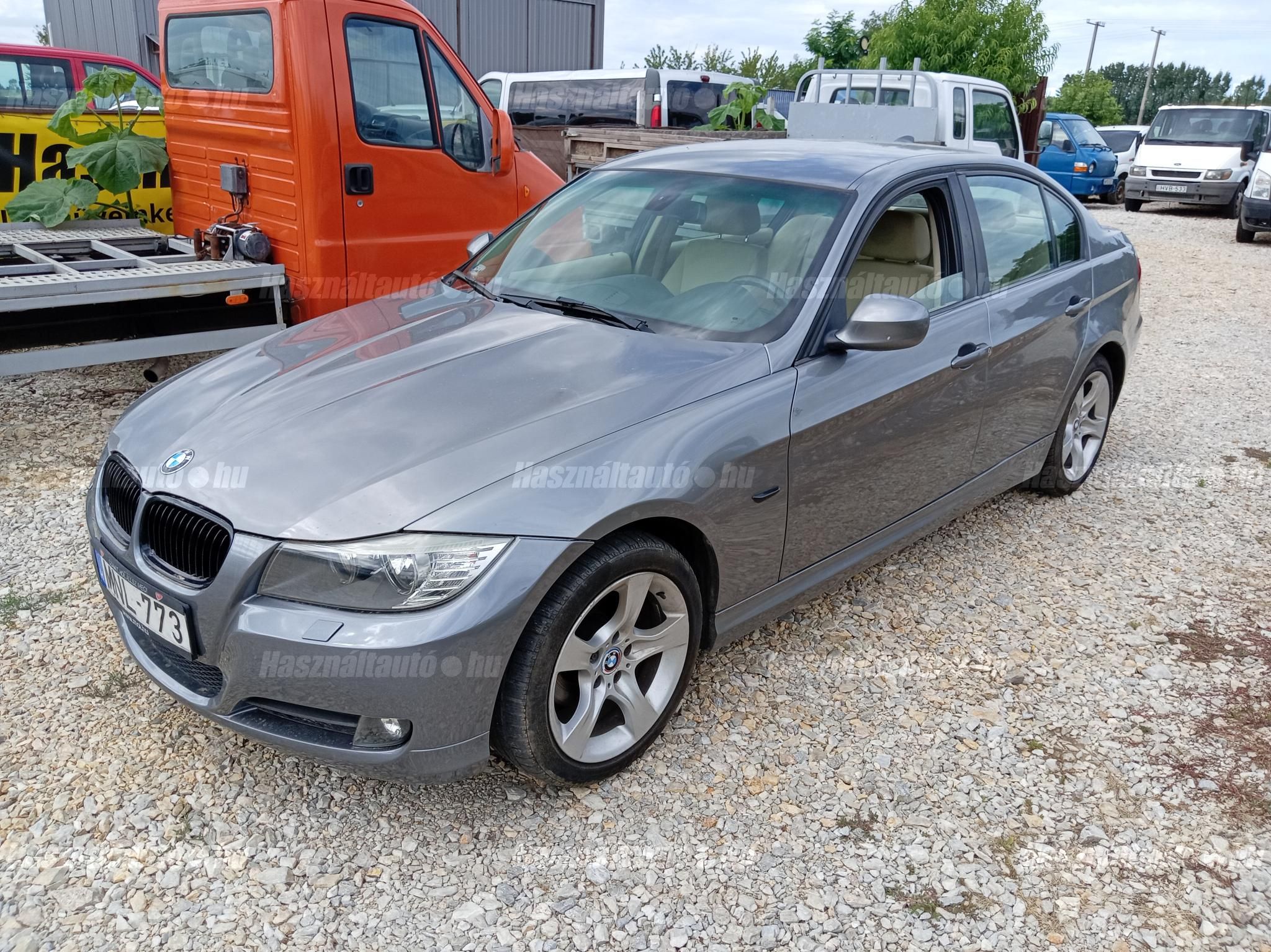 BMW 318 2013/1 - 1