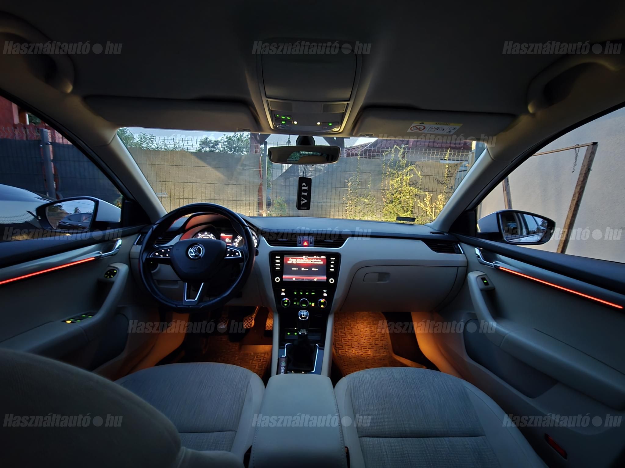 SKODA OCTAVIA 2018/5 - 1