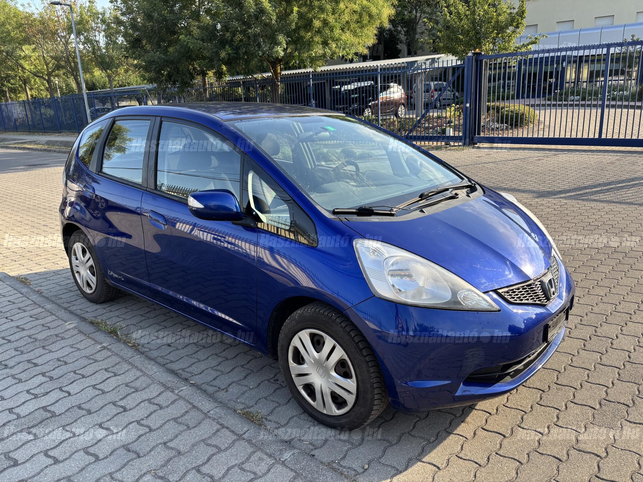 HONDA JAZZ 2010/4 - 1