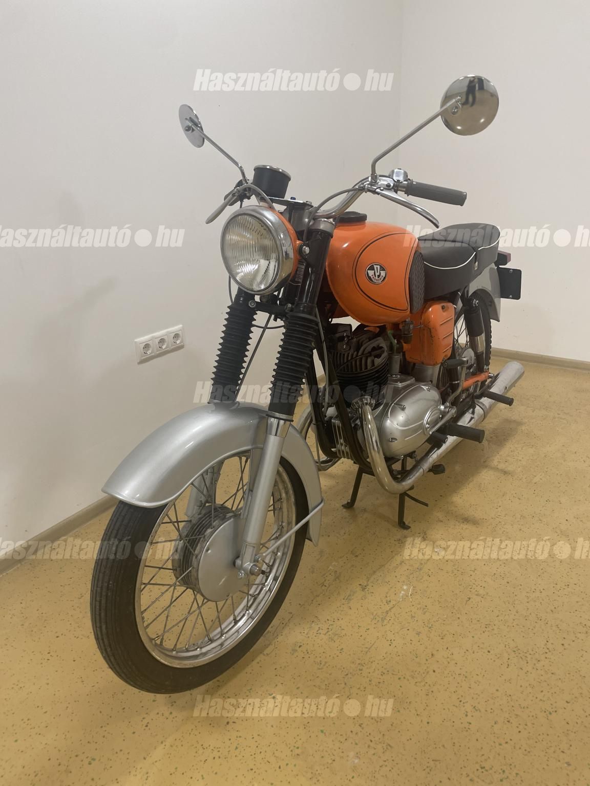 PANNONIA P12 1974/10 - 1
