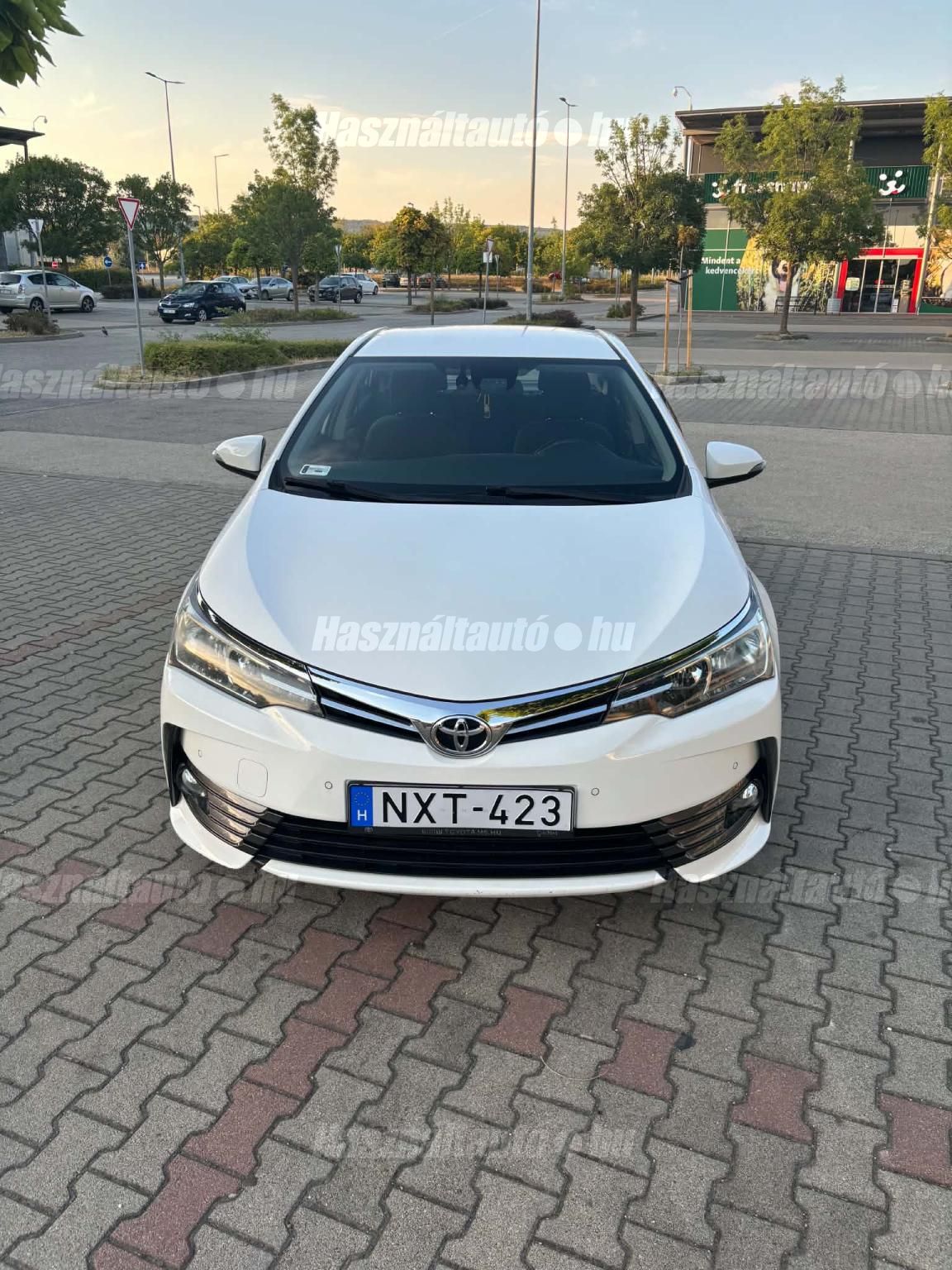 TOYOTA COROLLA 2016/10 - 1