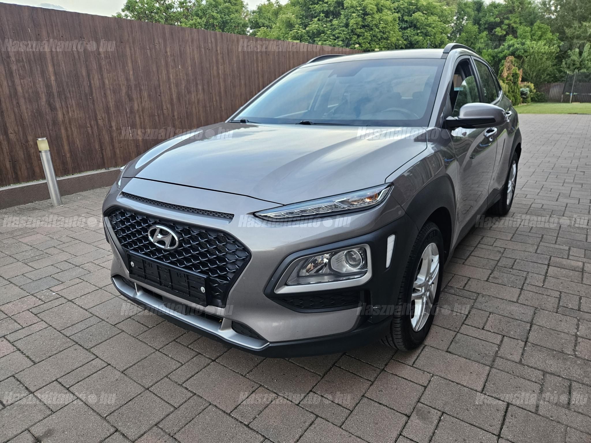 HYUNDAI KONA 2018/8 - 1