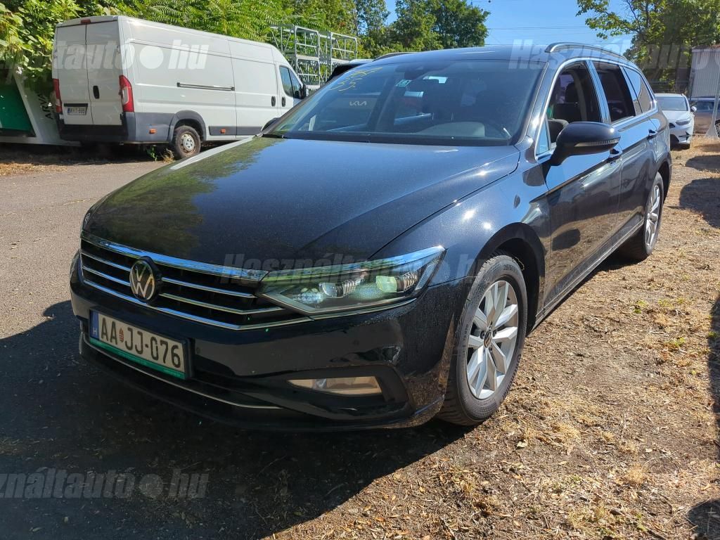 VOLKSWAGEN PASSAT 2023/2 - 1