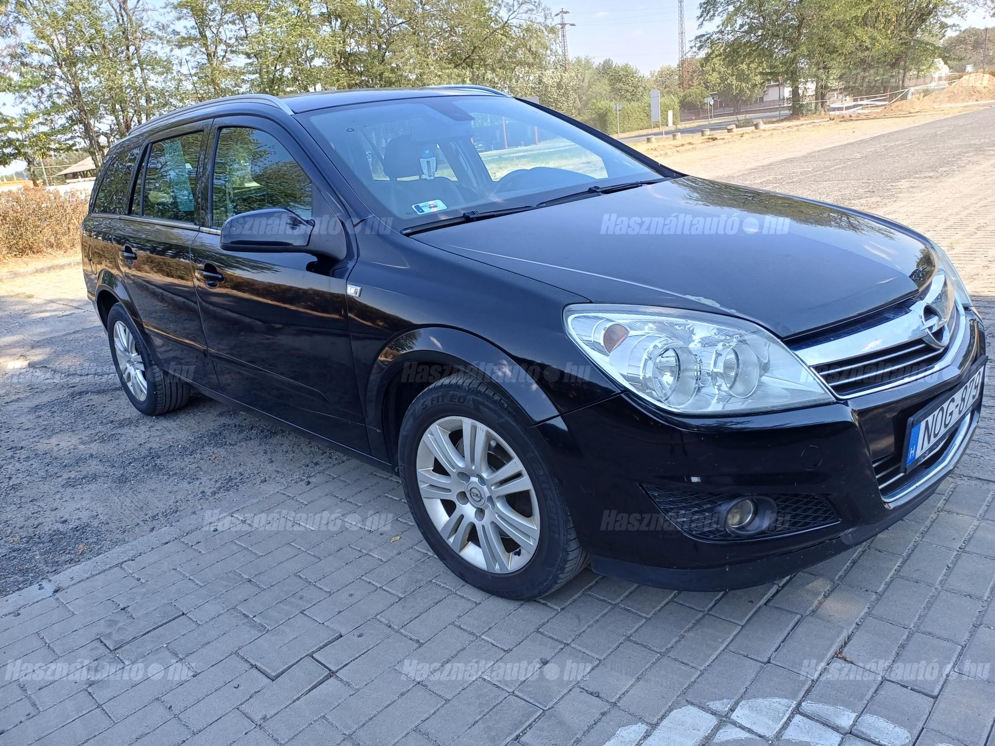 OPEL ASTRA H 2009 - 1