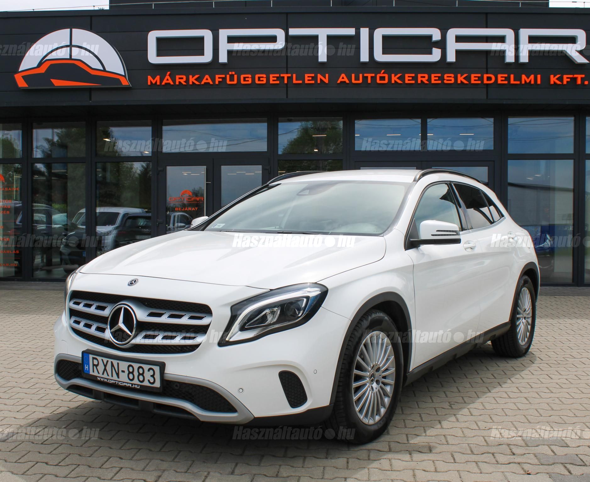 MERCEDES-BENZ GLA 180 2020/2 - 1