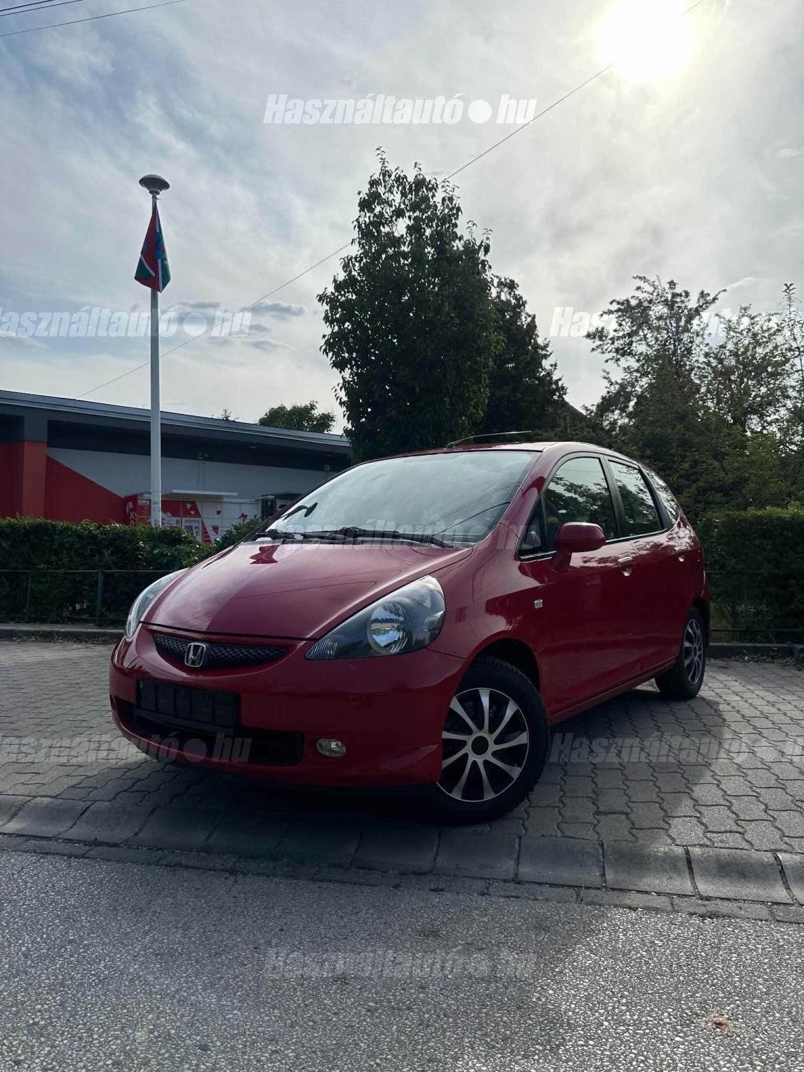 HONDA JAZZ 2009/5 - 1