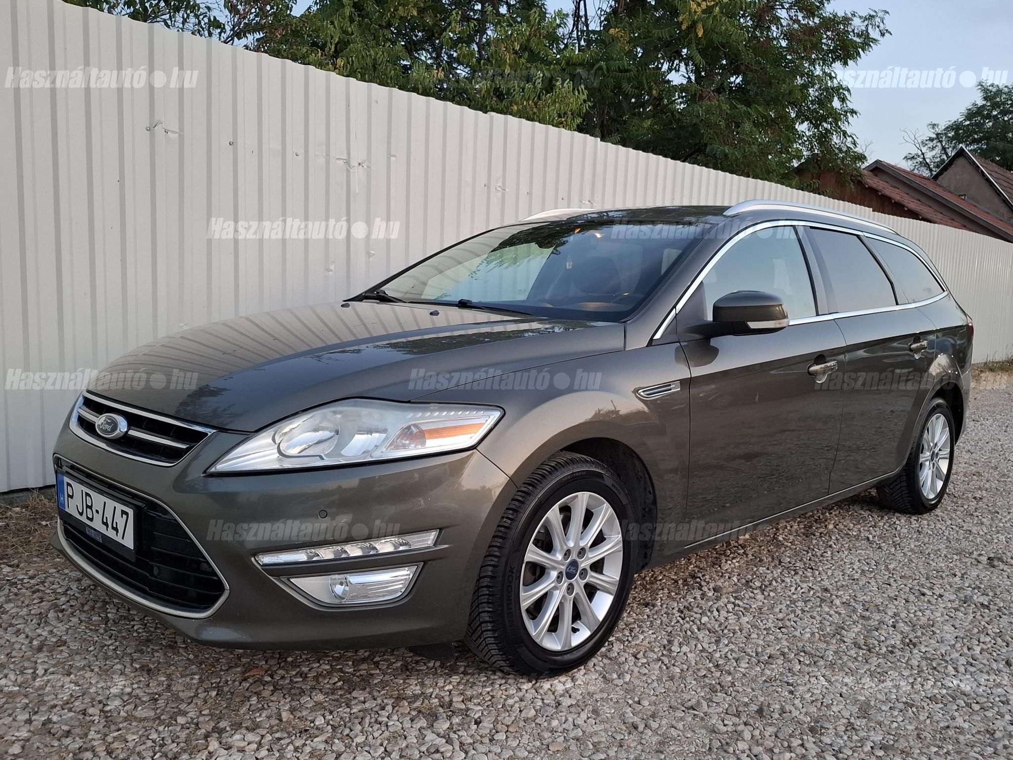 FORD MONDEO 2013/9 - 1