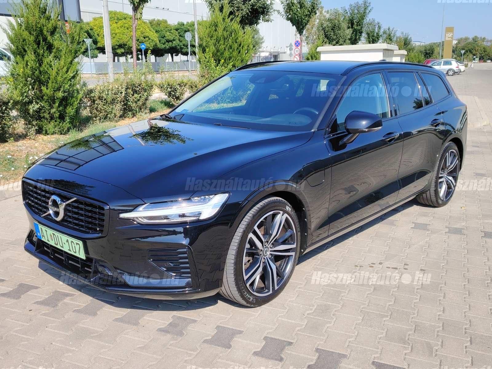 VOLVO V60 2021/6 - 1
