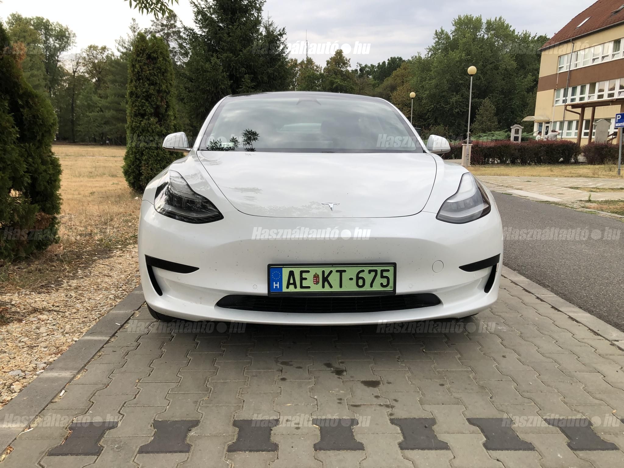 TESLA MODEL 3 2020/3 - 1