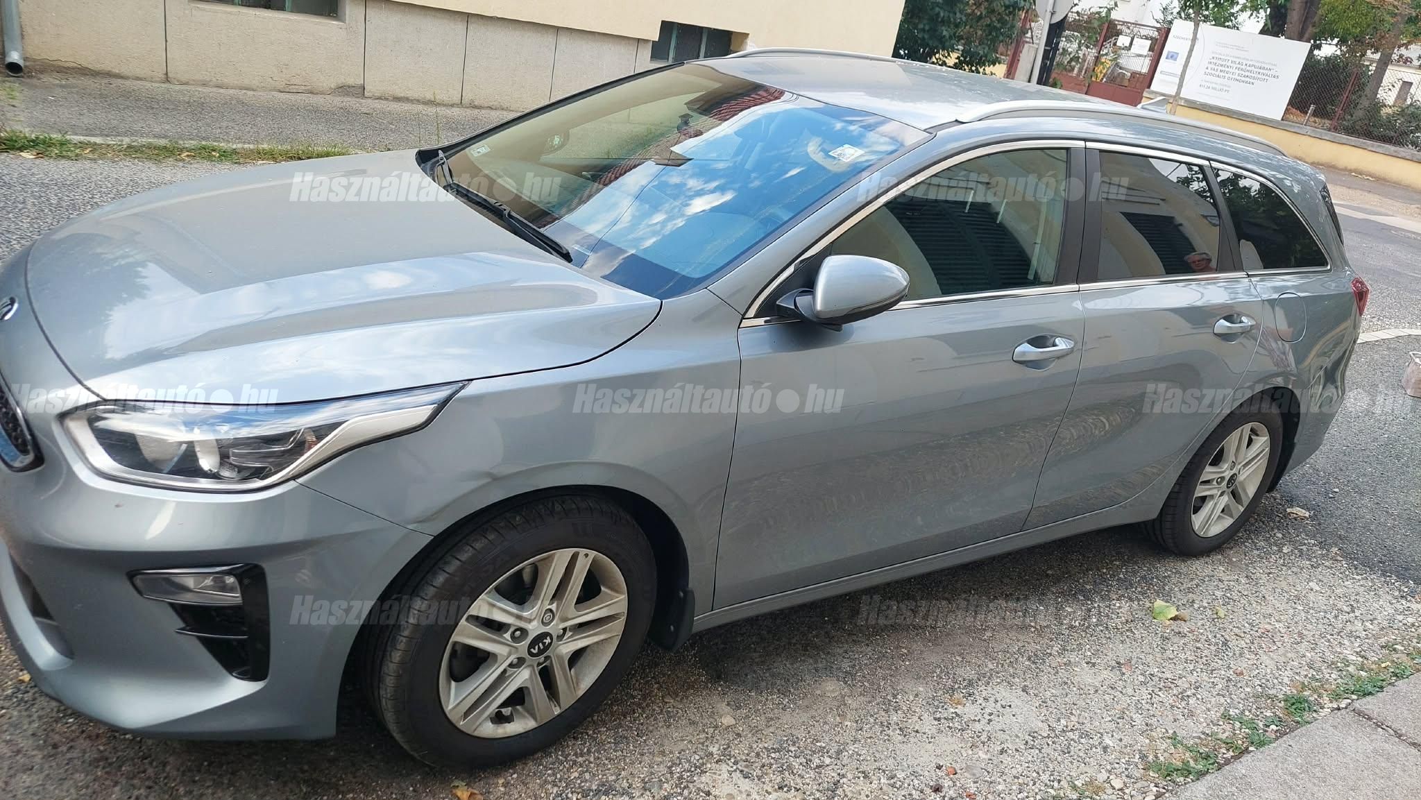 KIA CEE'D 2021/5 - 1