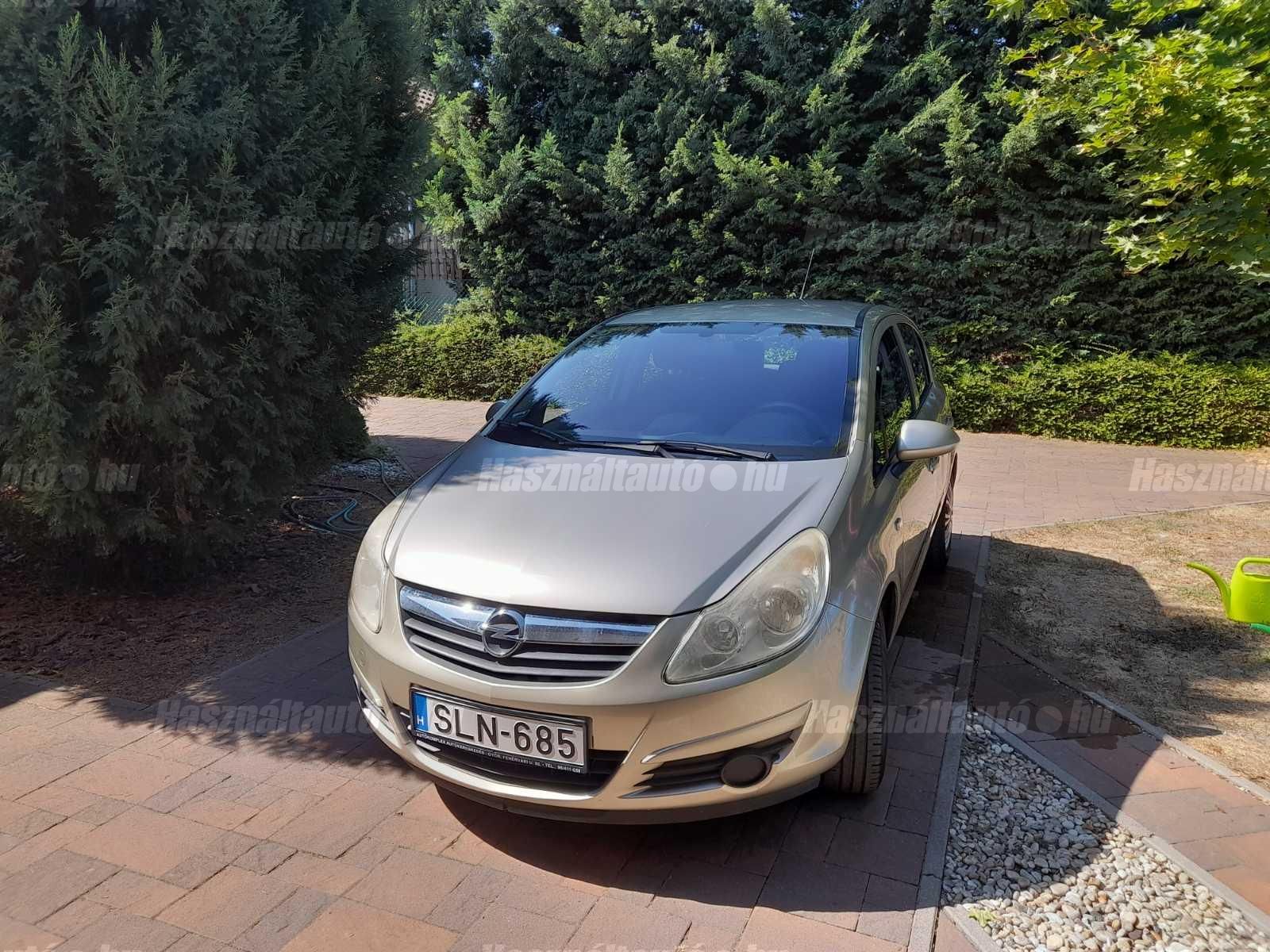 OPEL CORSA D 2008/6 - 1