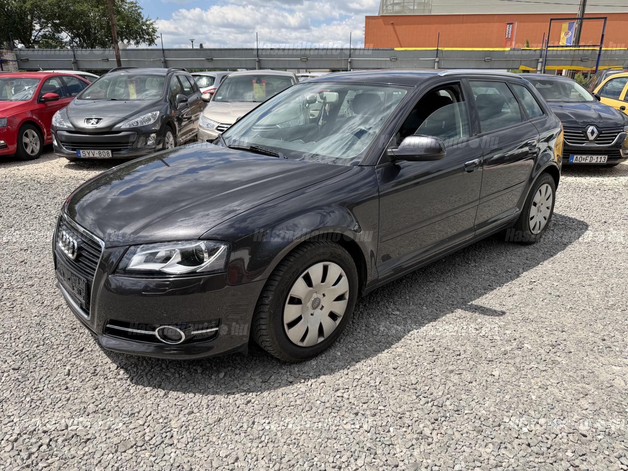 AUDI A3 2010/4 - 1