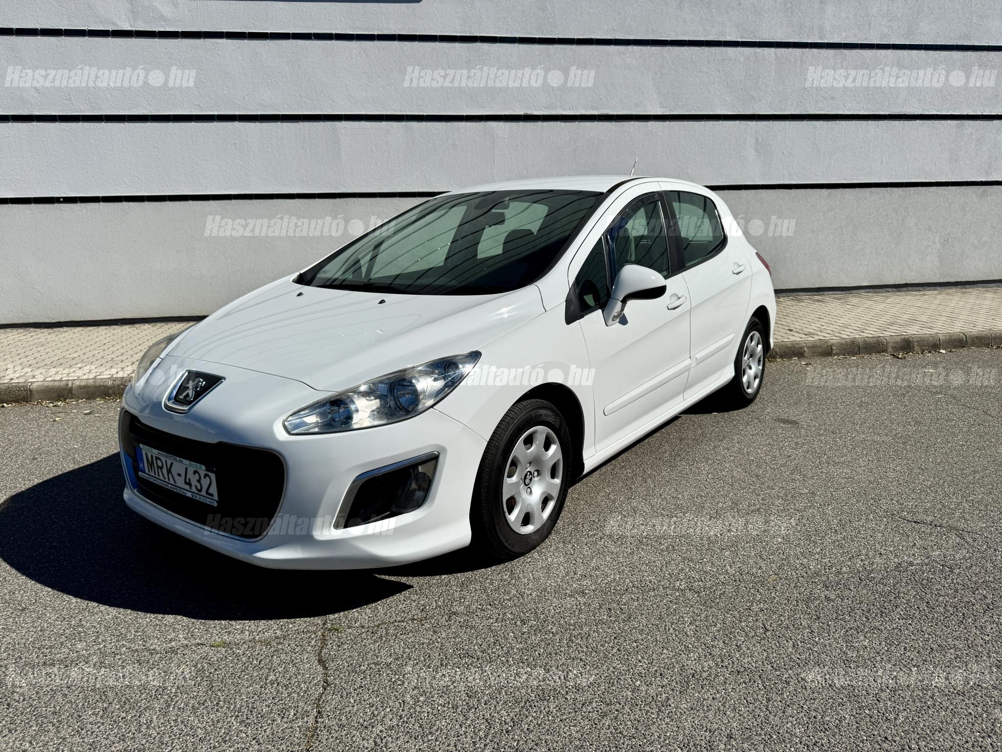 PEUGEOT 308 2011/12 - 1