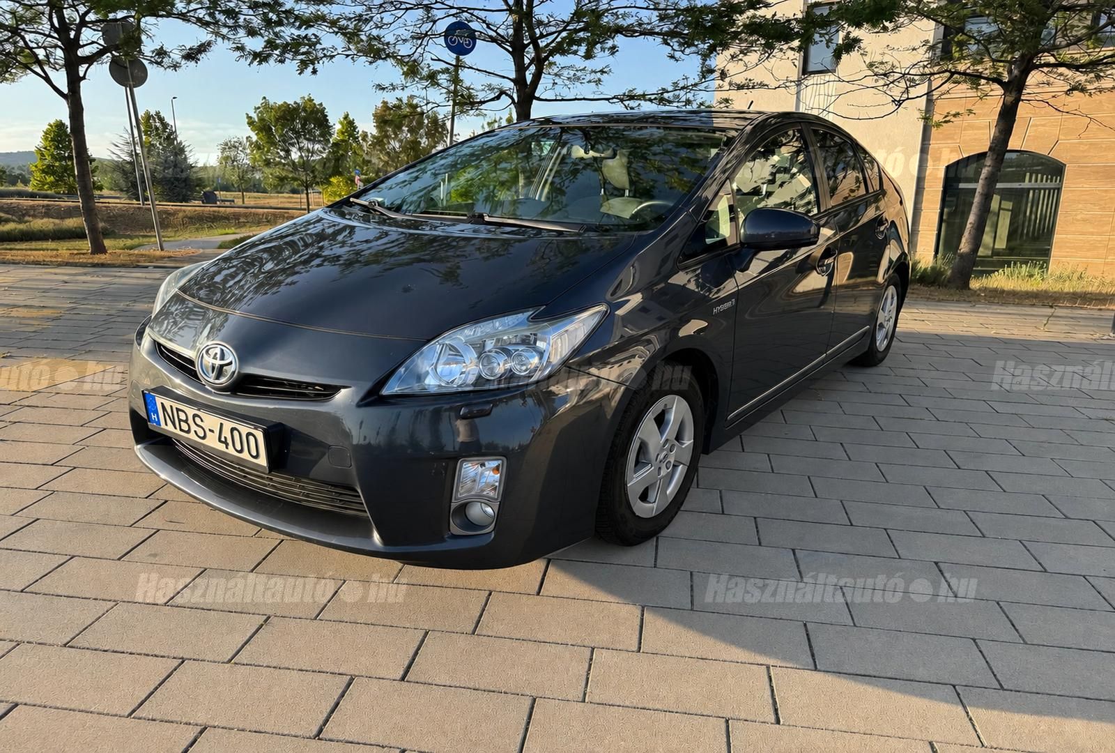 TOYOTA PRIUS 2010/5 - 1