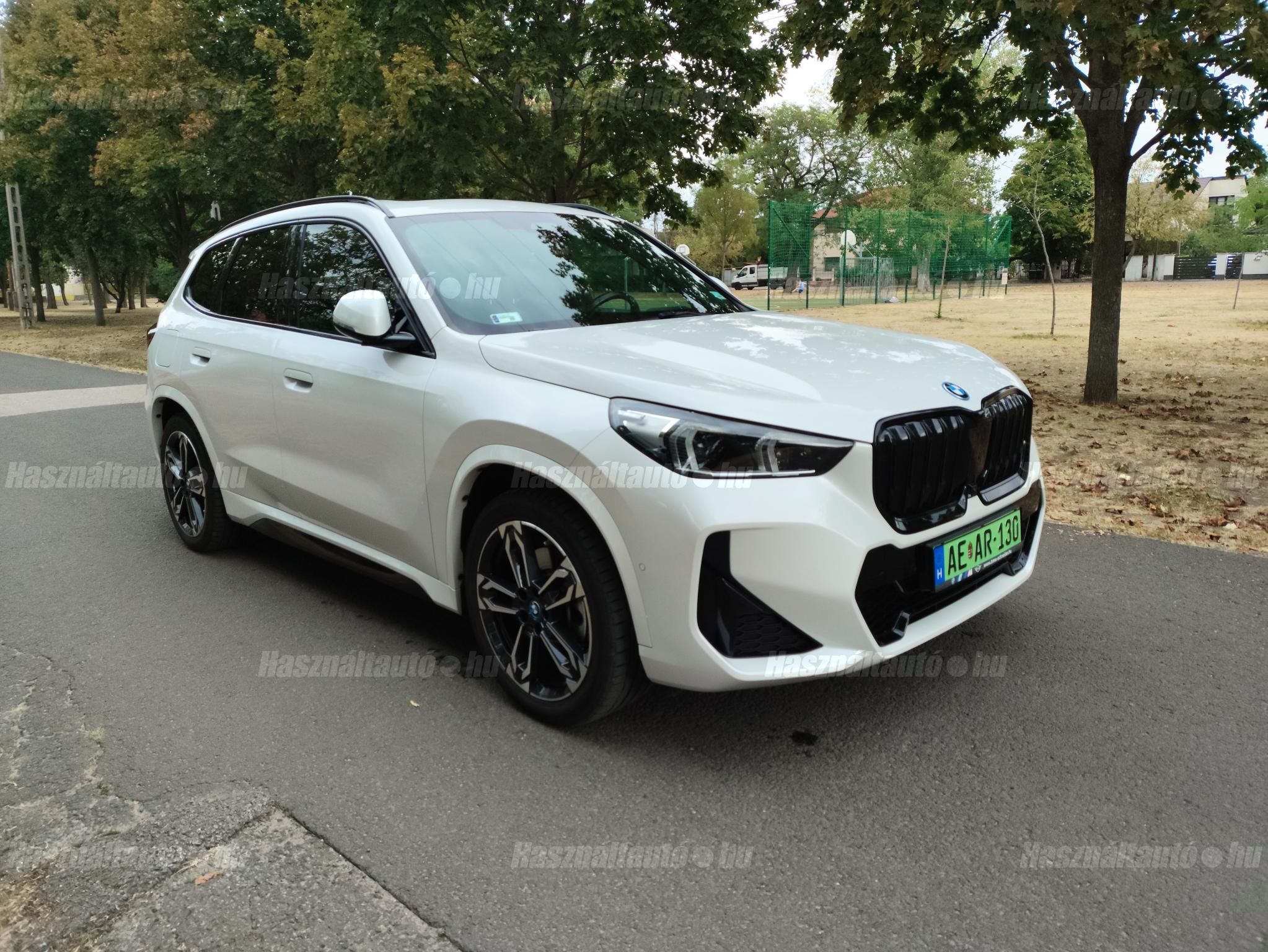 BMW IX1 2023/5 - 1