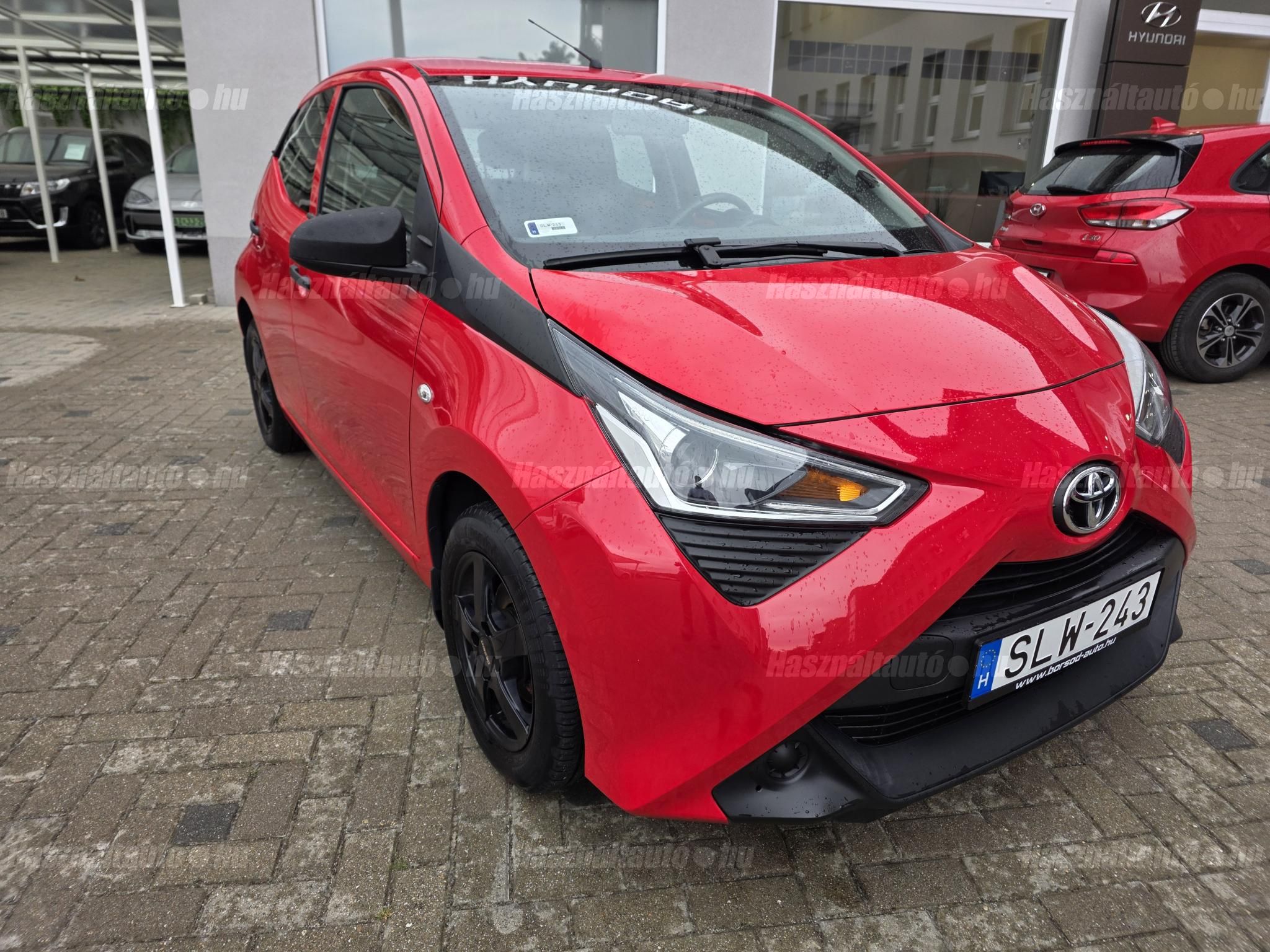 TOYOTA AYGO 2021 - 1