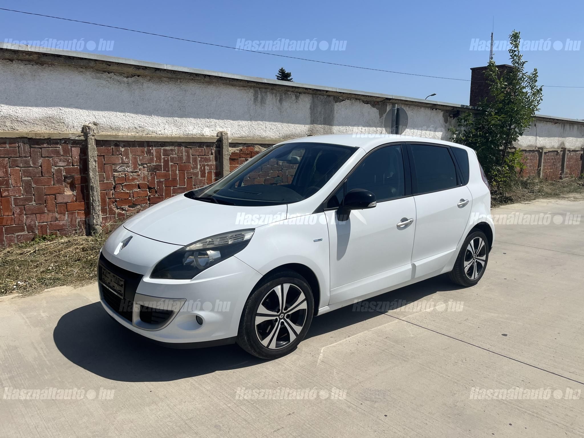 RENAULT SCENIC 2011/6 - 1