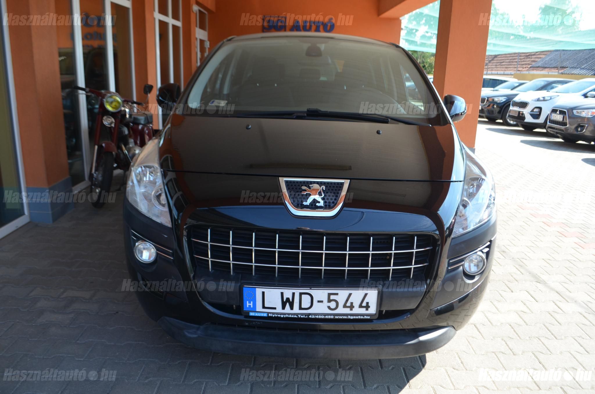 PEUGEOT 3008 2011/4 - 1