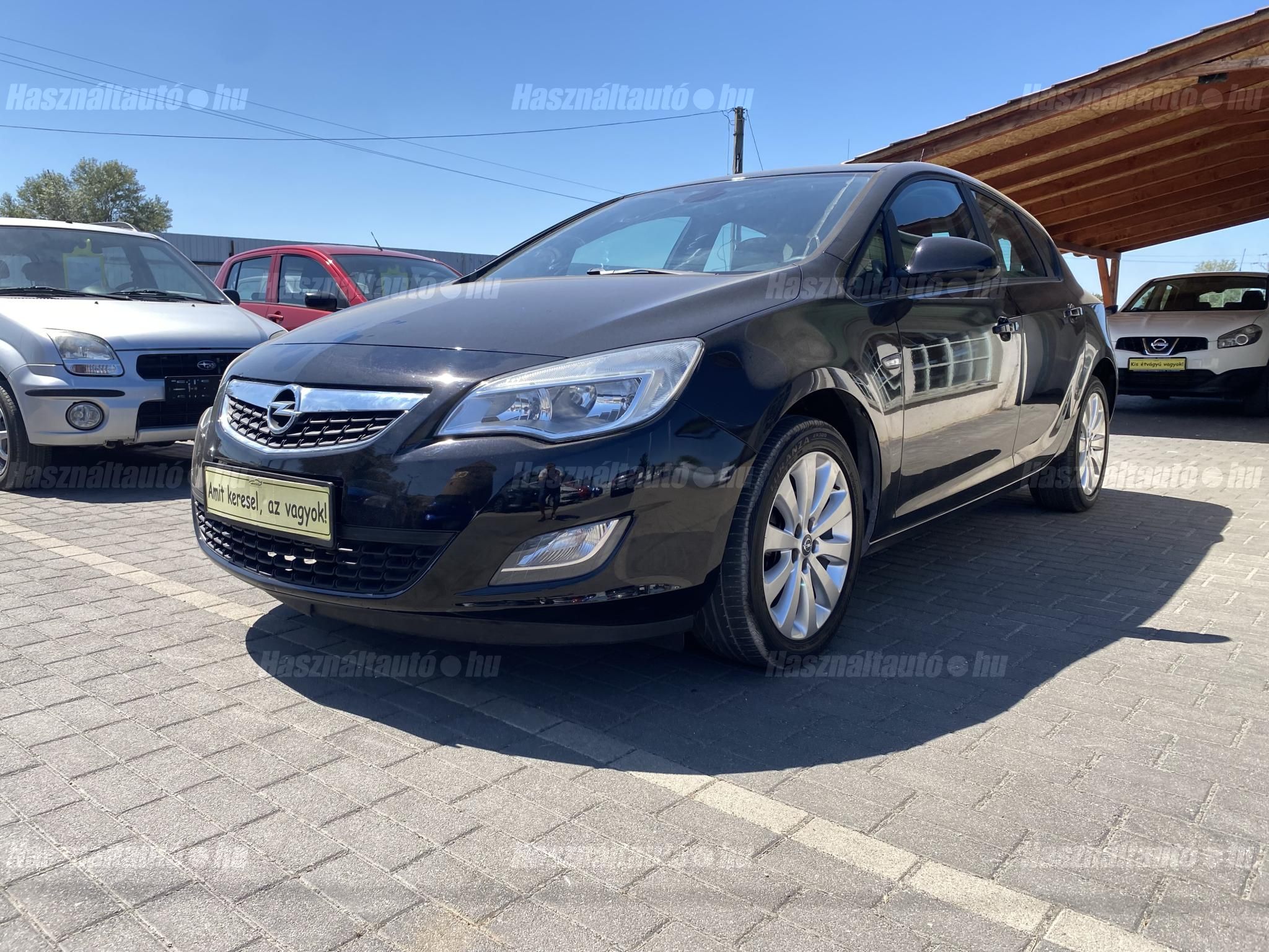 OPEL ASTRA J 2009/11 - 1
