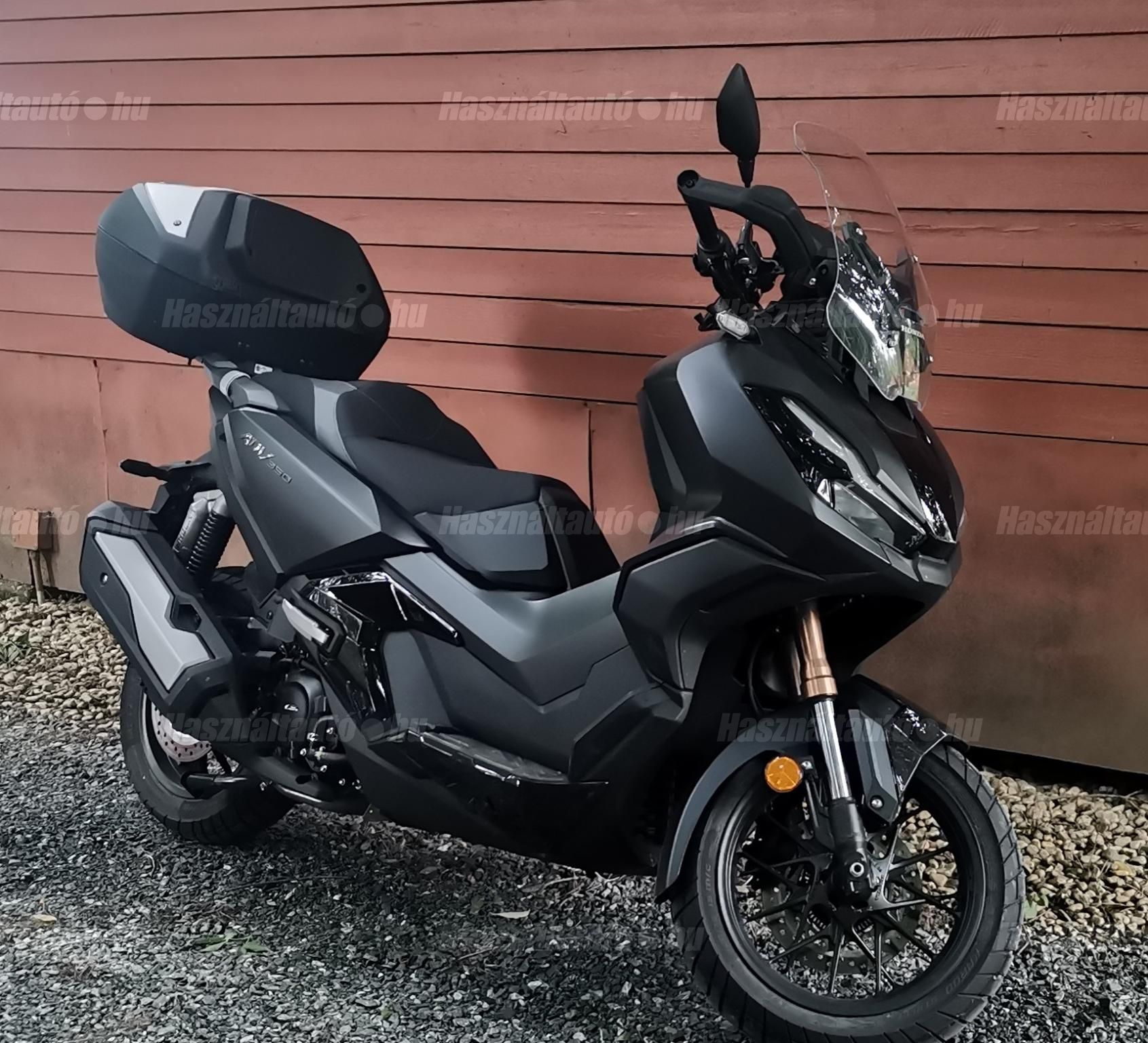 HONDA ADV 350 2024/6 - 1