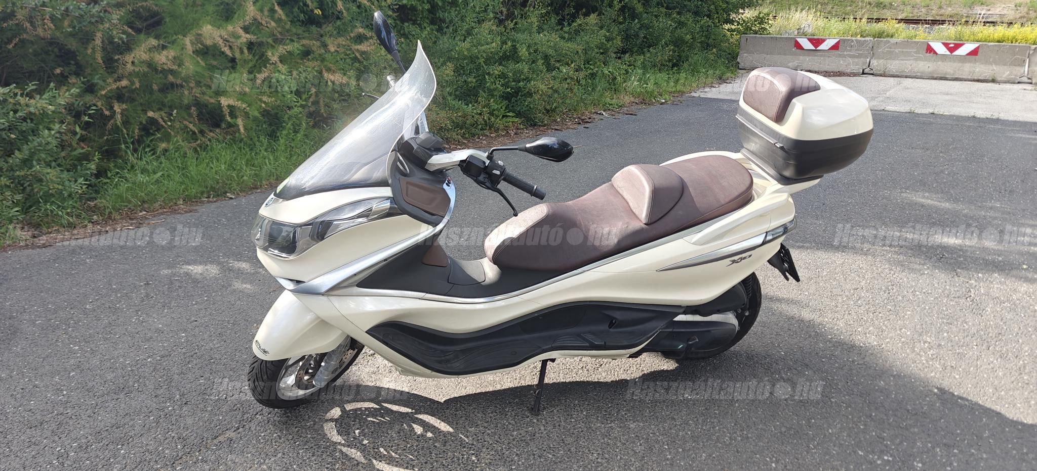 PIAGGIO X 10 350 2012/8 - 1