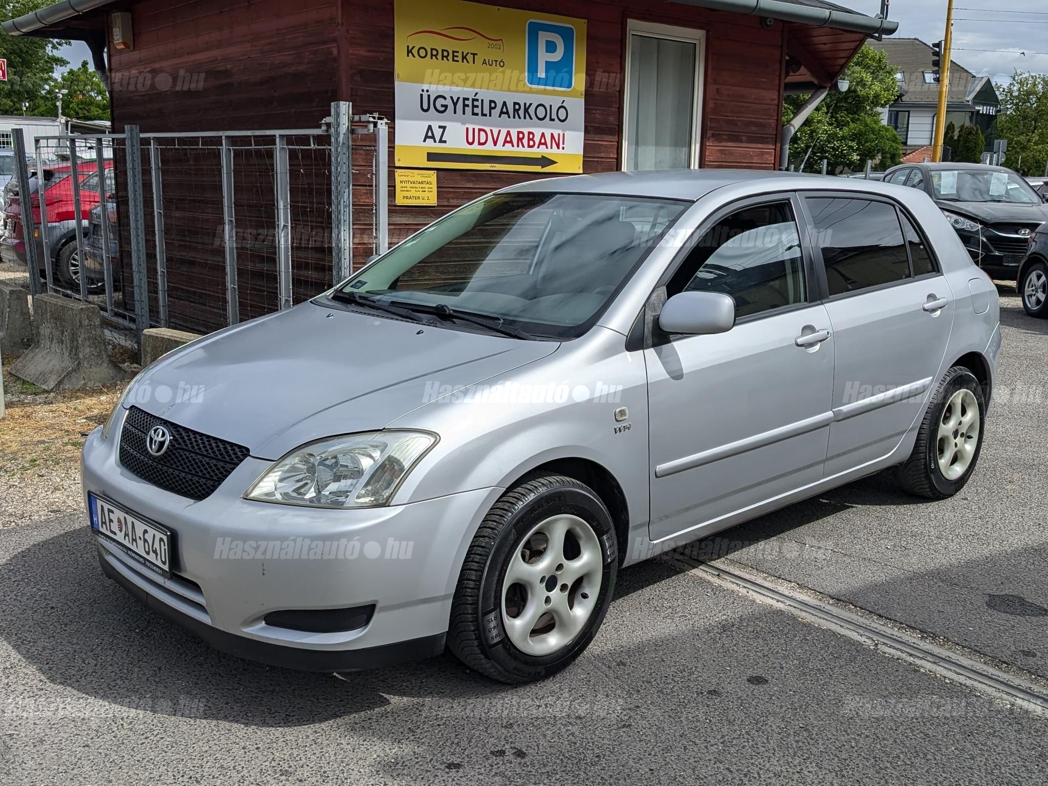 TOYOTA COROLLA 2004/4 - 1