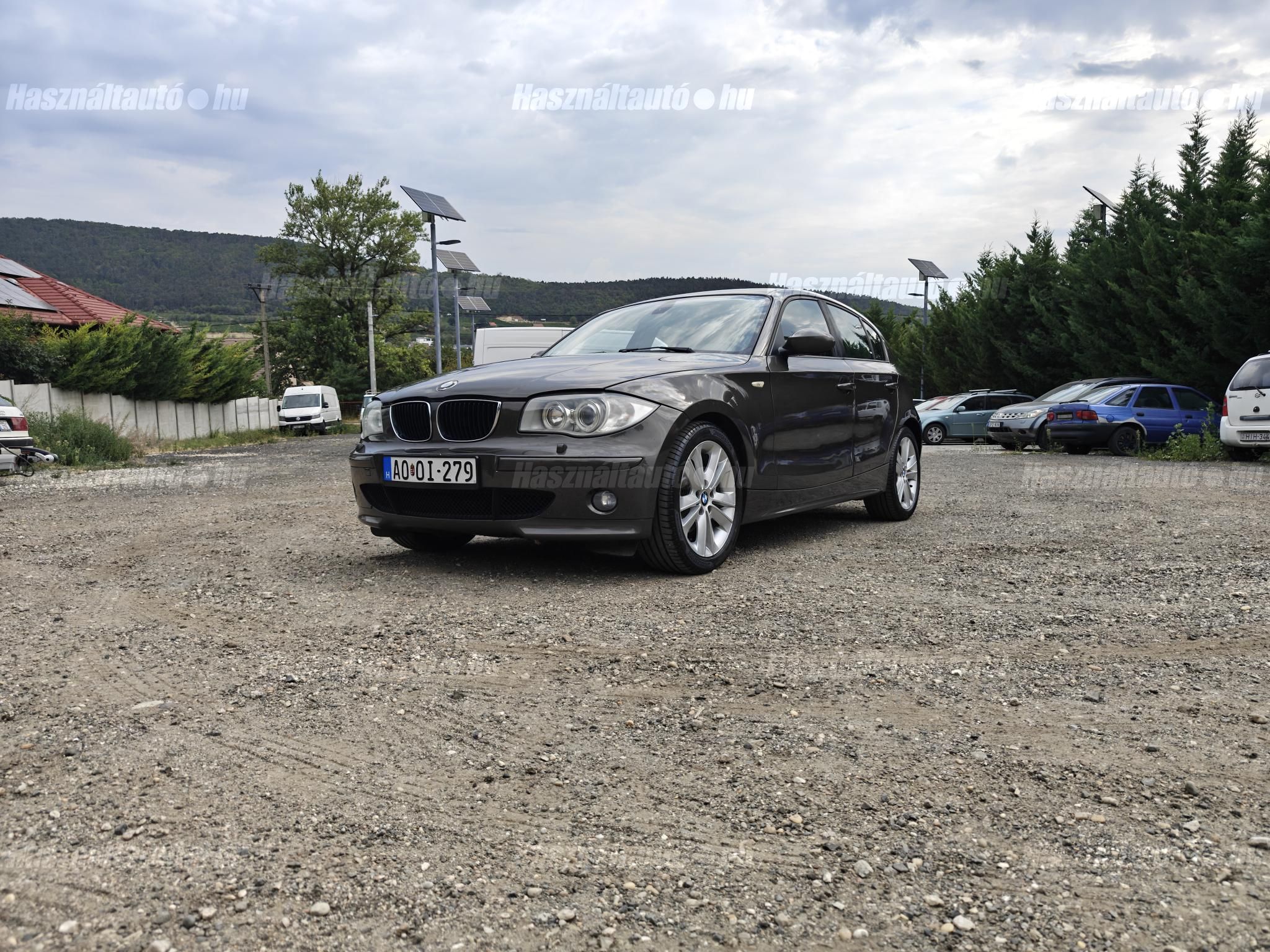 BMW 120 2005/7 - 1