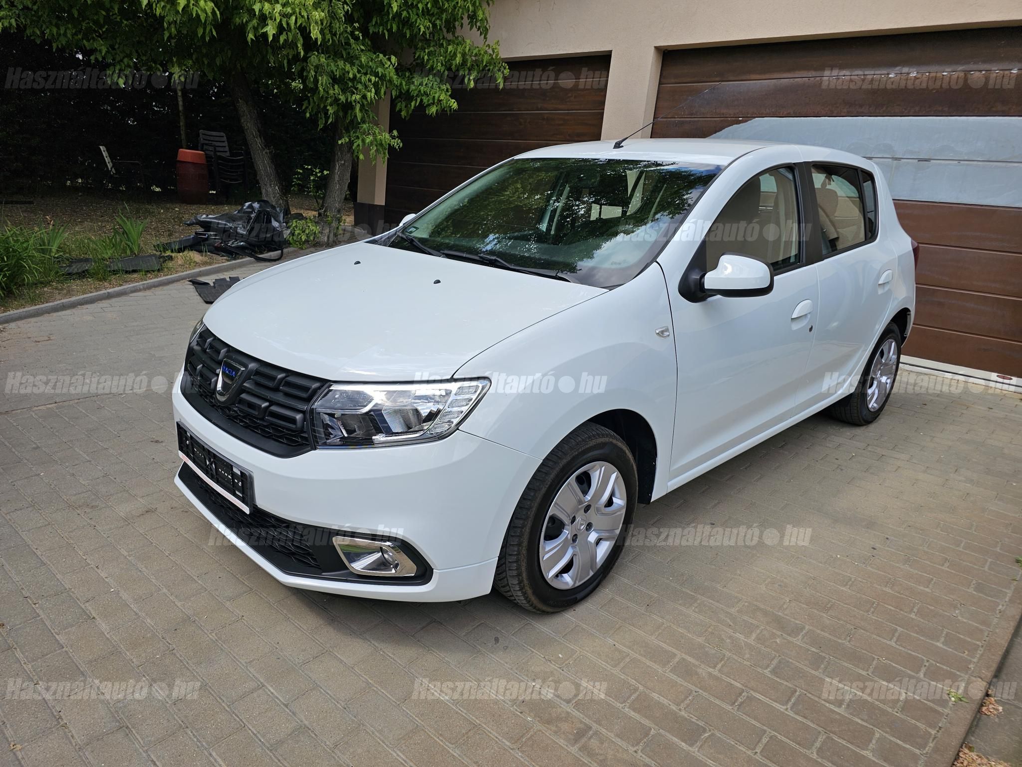 DACIA SANDERO 2020/3 - 1