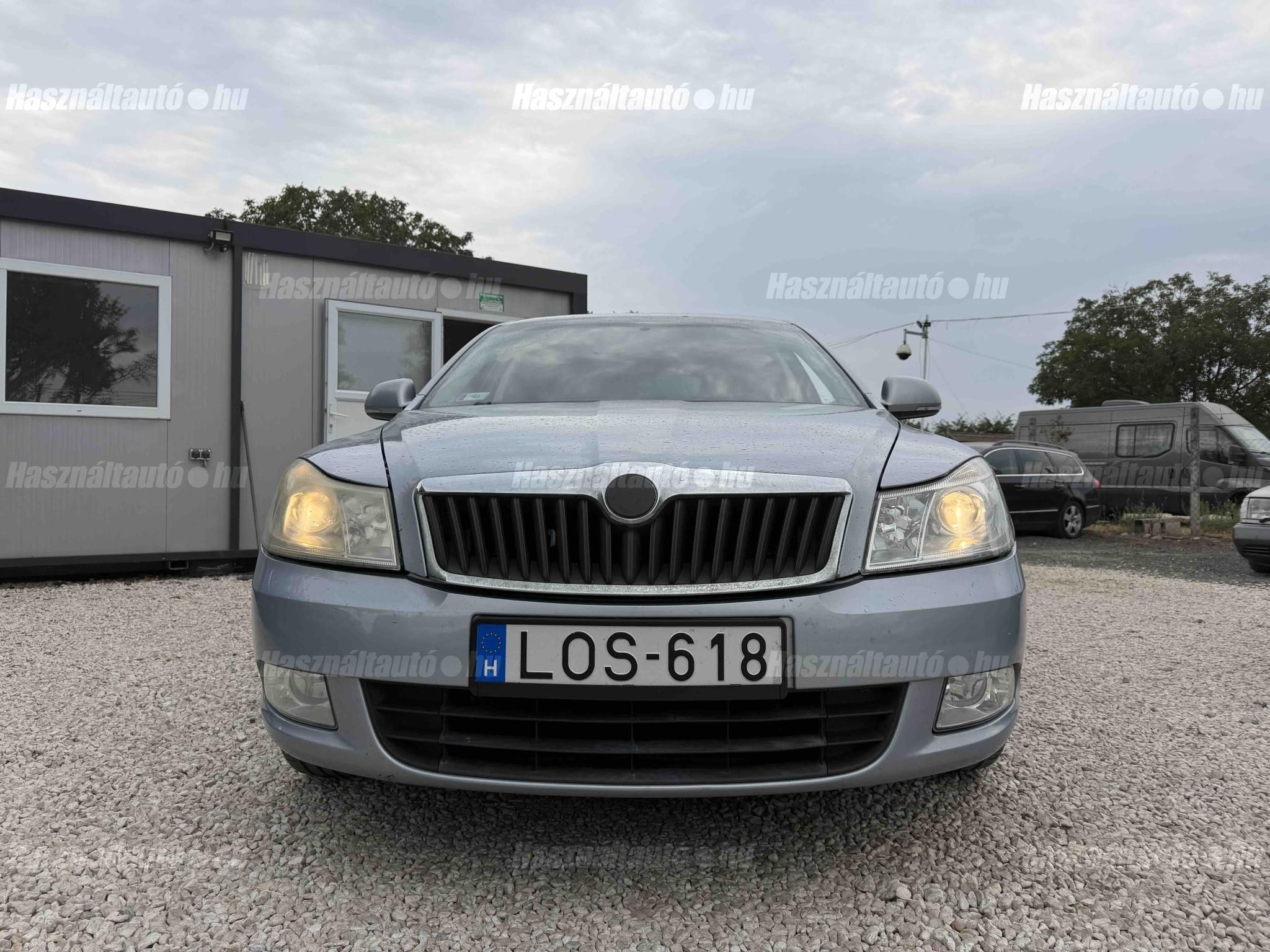 SKODA OCTAVIA 2009/10 - 1