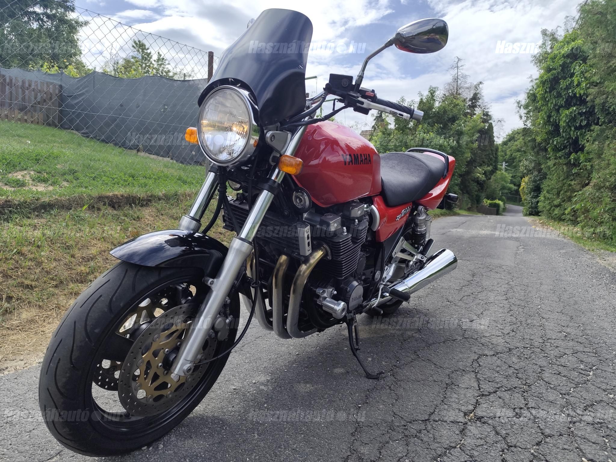 YAMAHA XJR 1200 2000/1 - 1