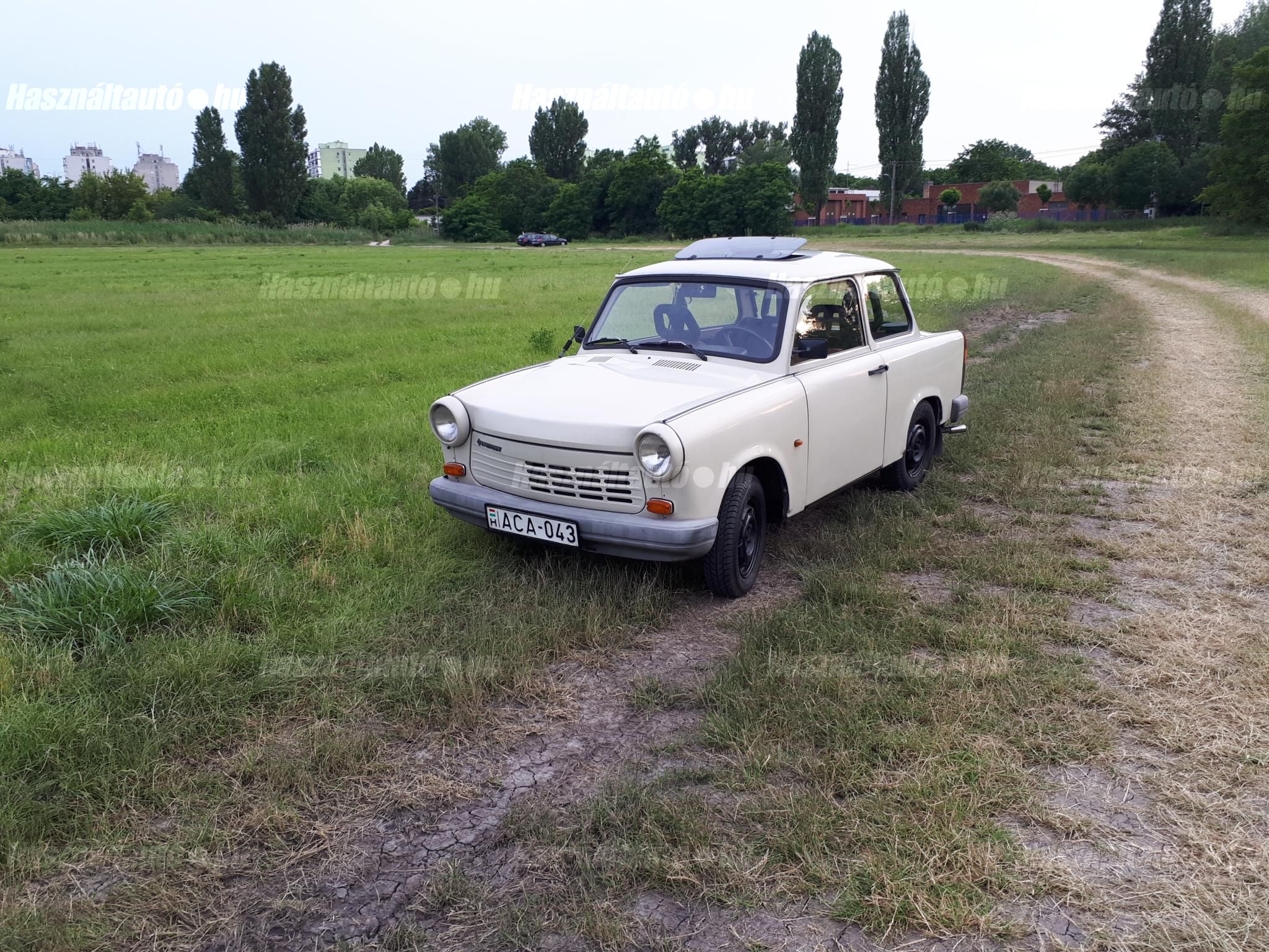TRABANT 1.1 1990/9 - 1