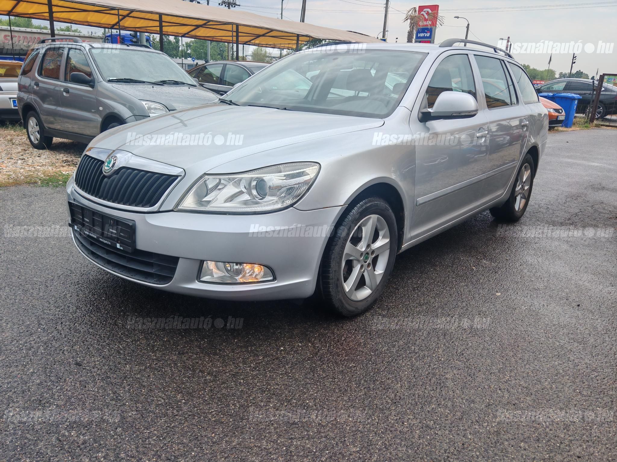 SKODA OCTAVIA 2011/3 - 1