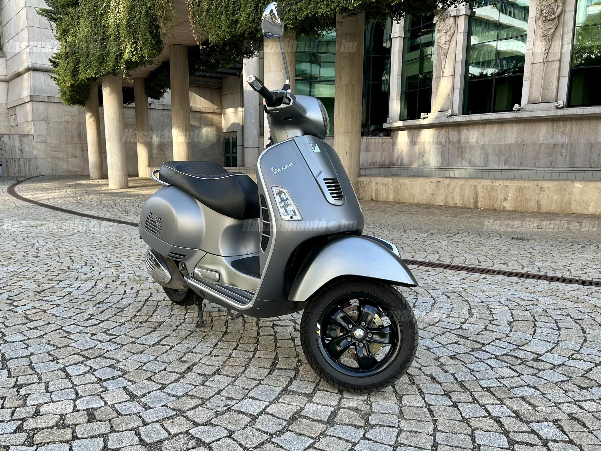 VESPA GTS 2014/6 - 1