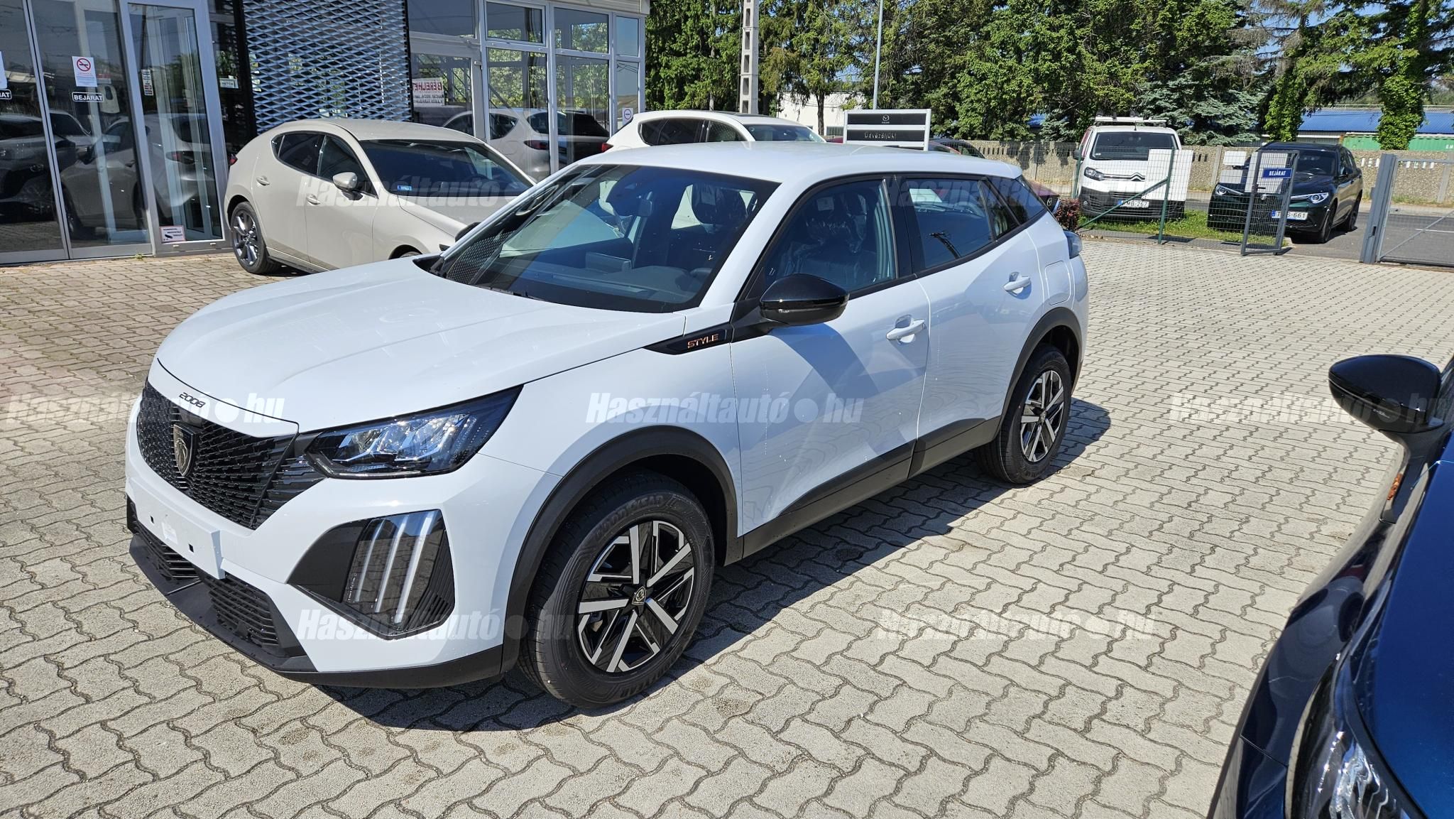 PEUGEOT 2008 2026/8 - 1