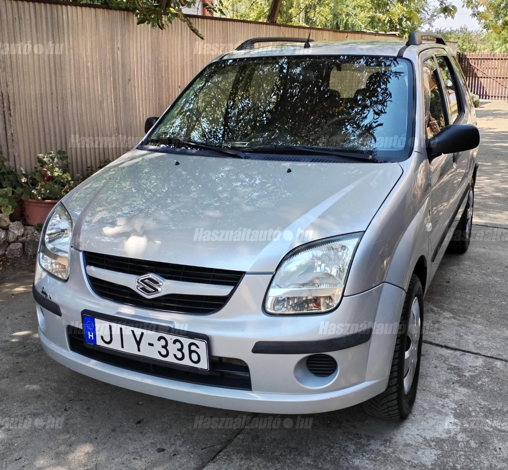 SUZUKI IGNIS 2004/10 - 1